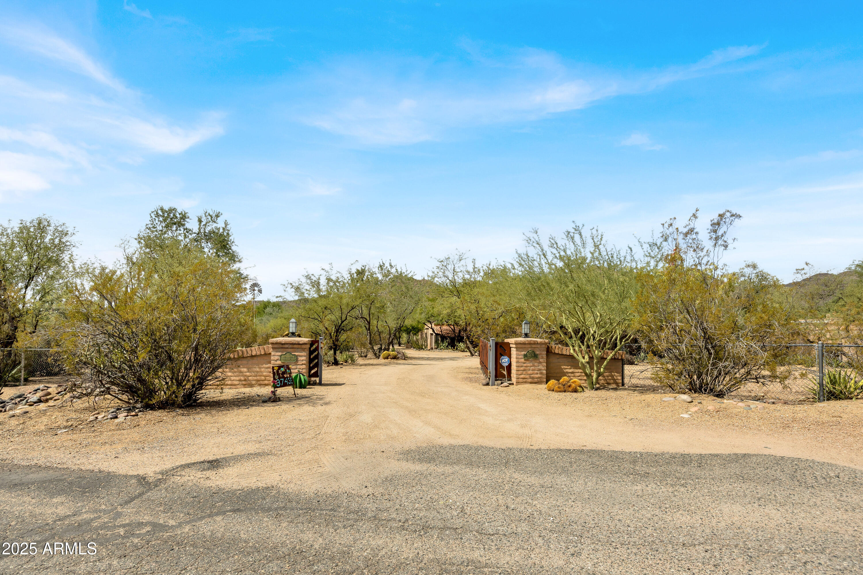 Historic area by Creek, M & B - Residential