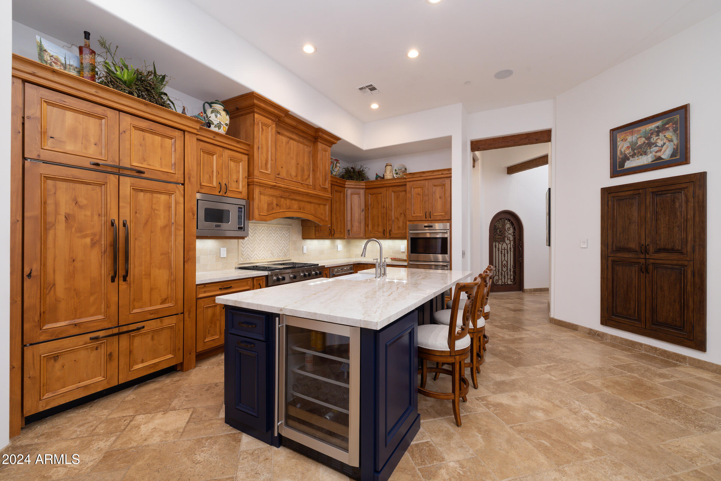 Whisper Rock - Residential