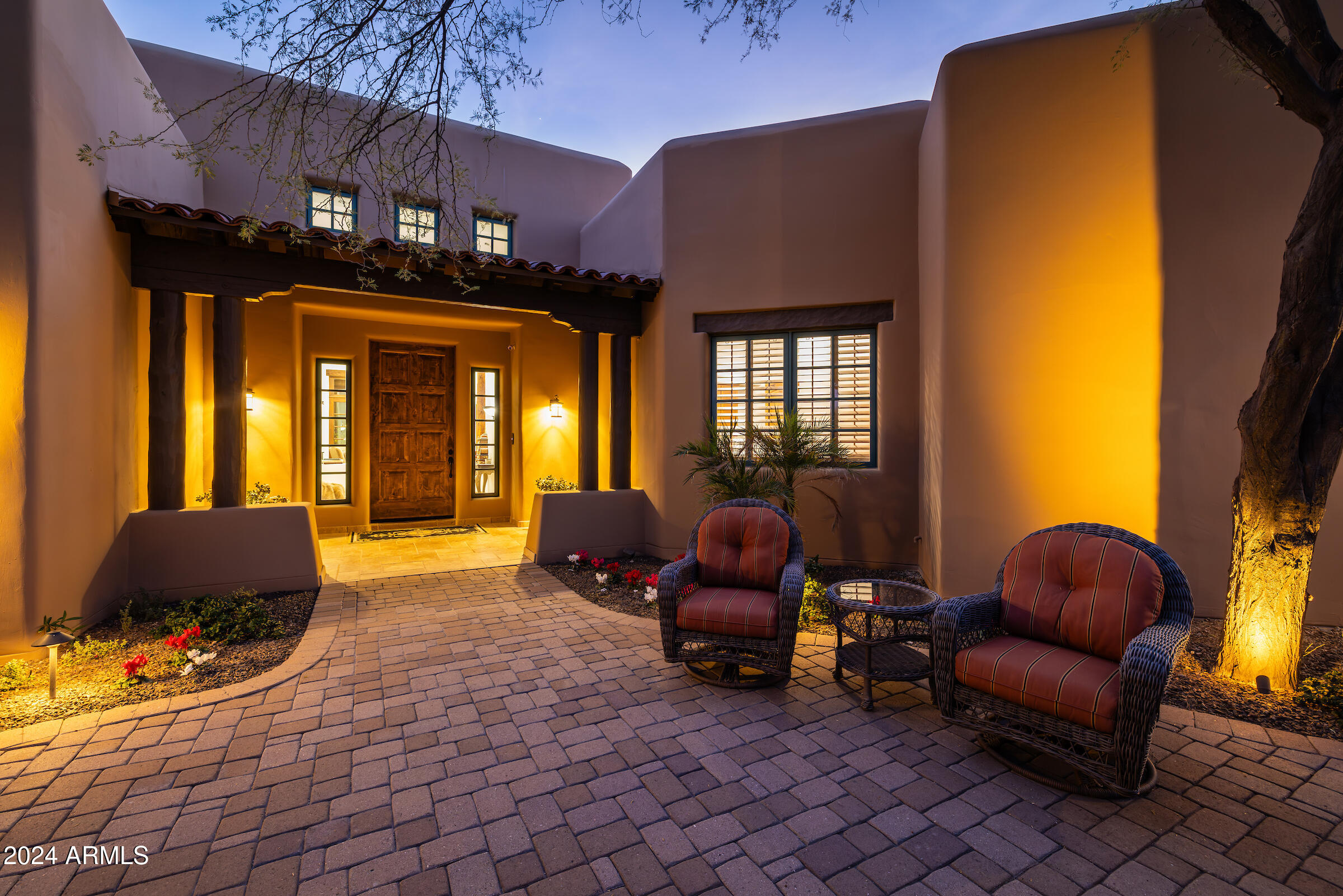 Whisper Rock - Residential