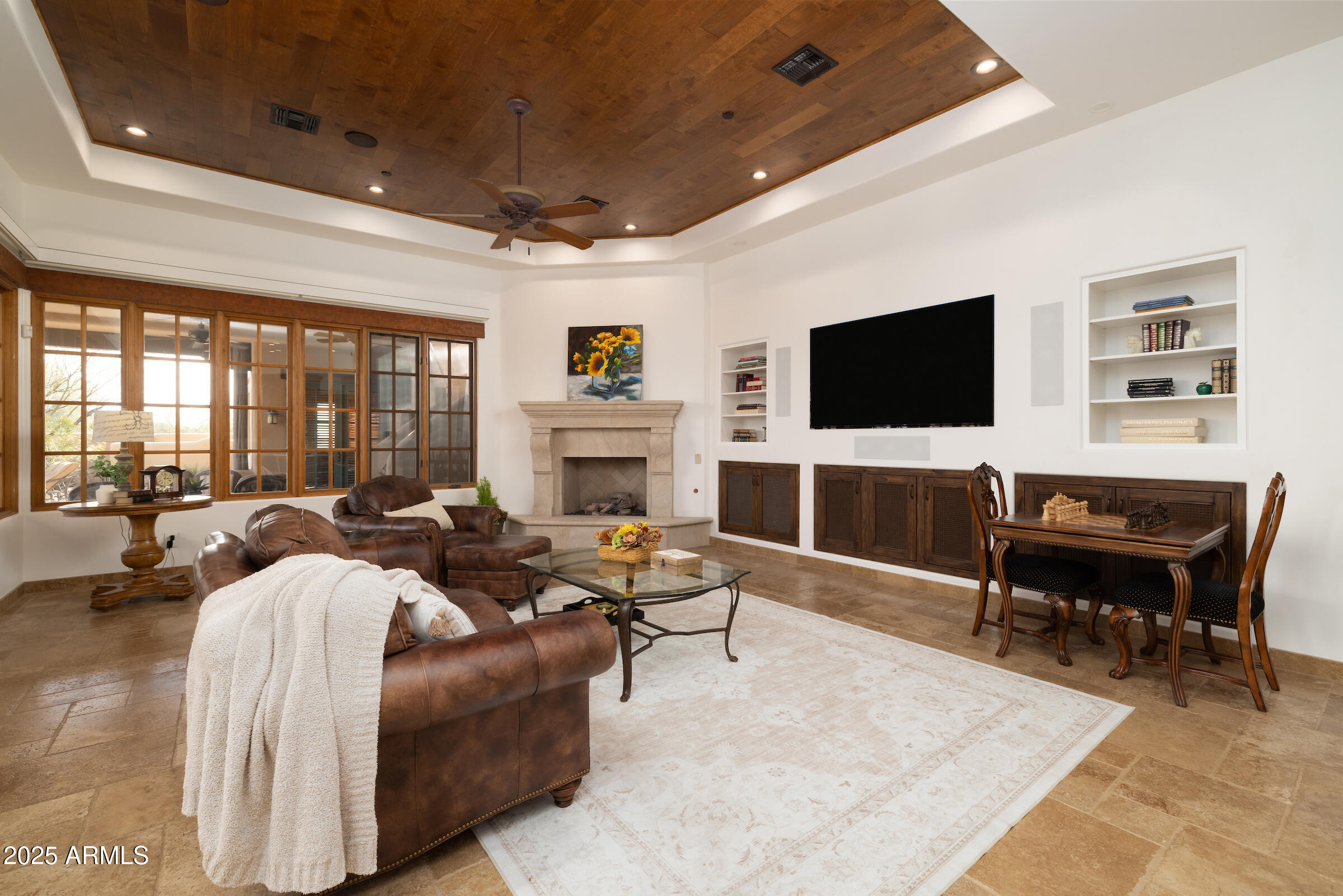 Whisper Rock - Residential
