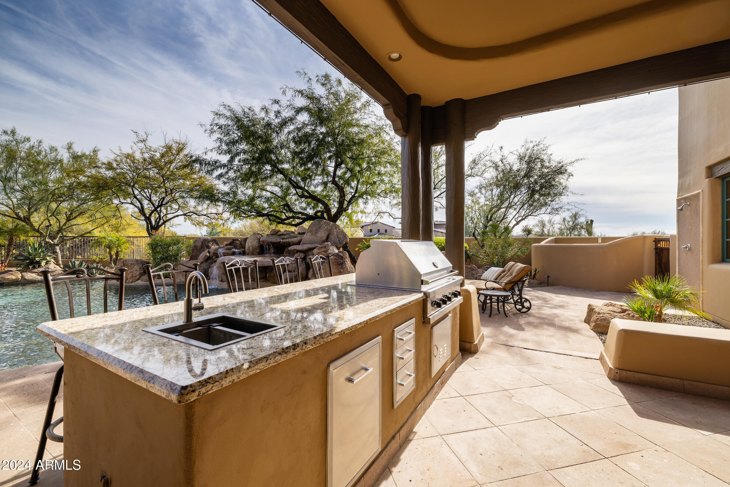 Whisper Rock - Residential