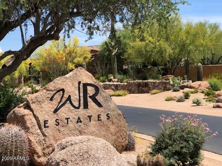 Whisper Rock - Residential