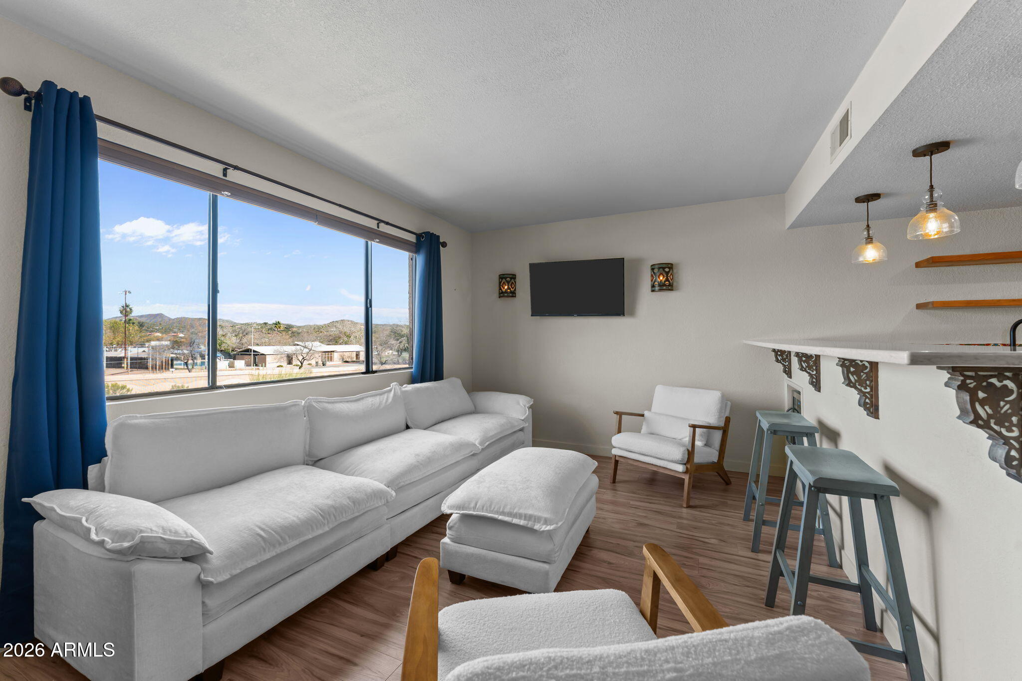 FRONTIER VILLAGE CONDOMINIUMS PHASE 2 - Residential