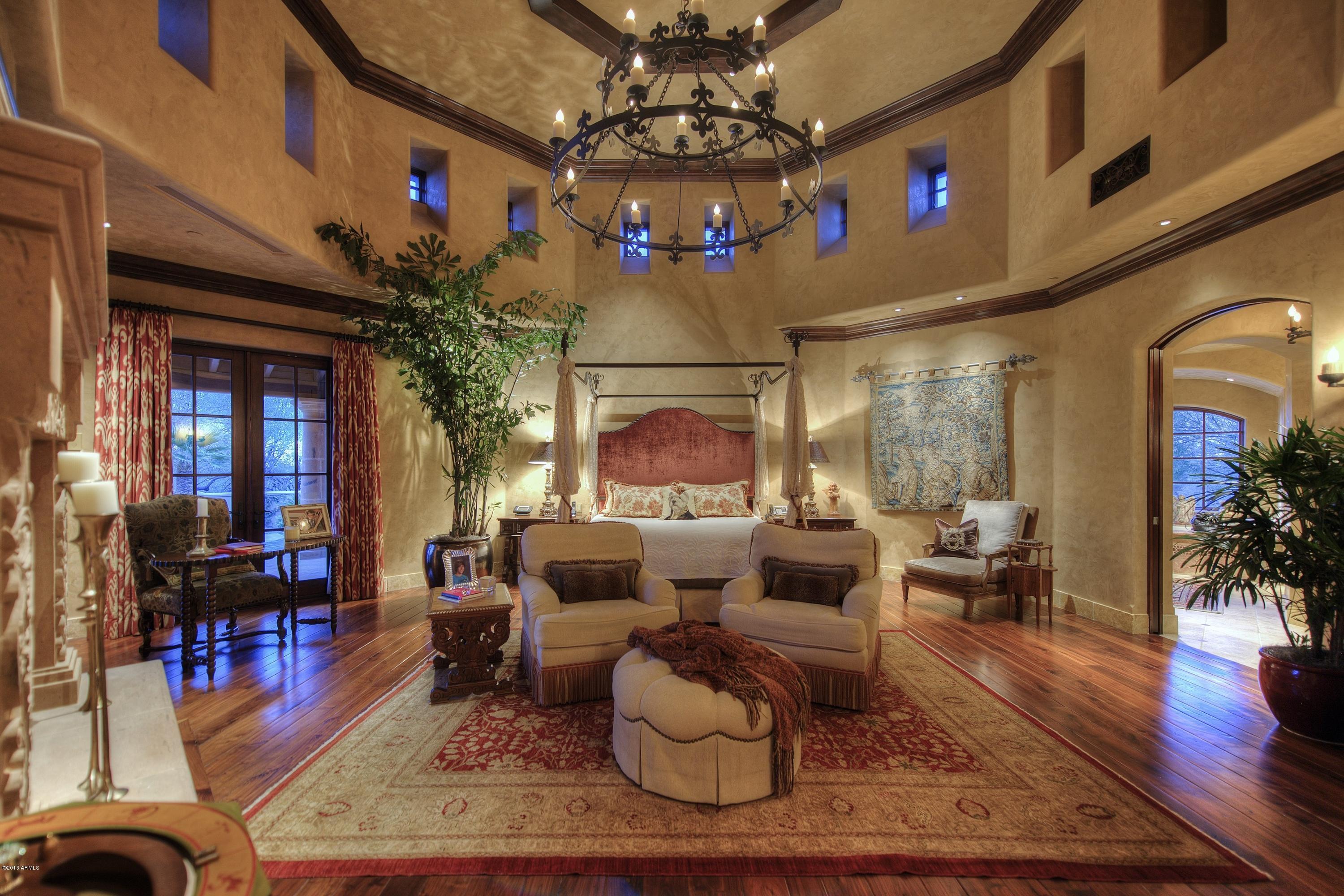 Whisper Rock - Residential
