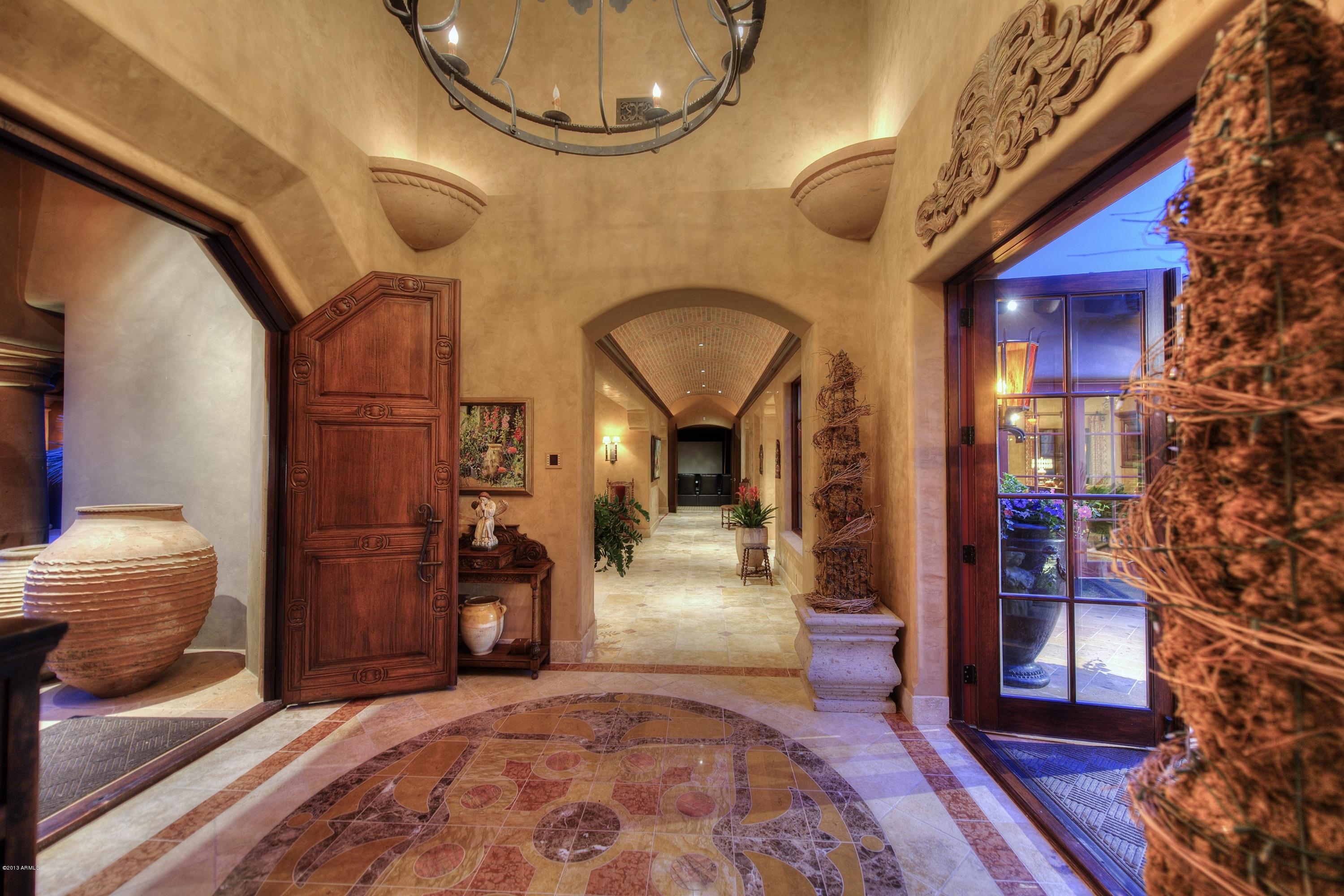 Whisper Rock - Residential