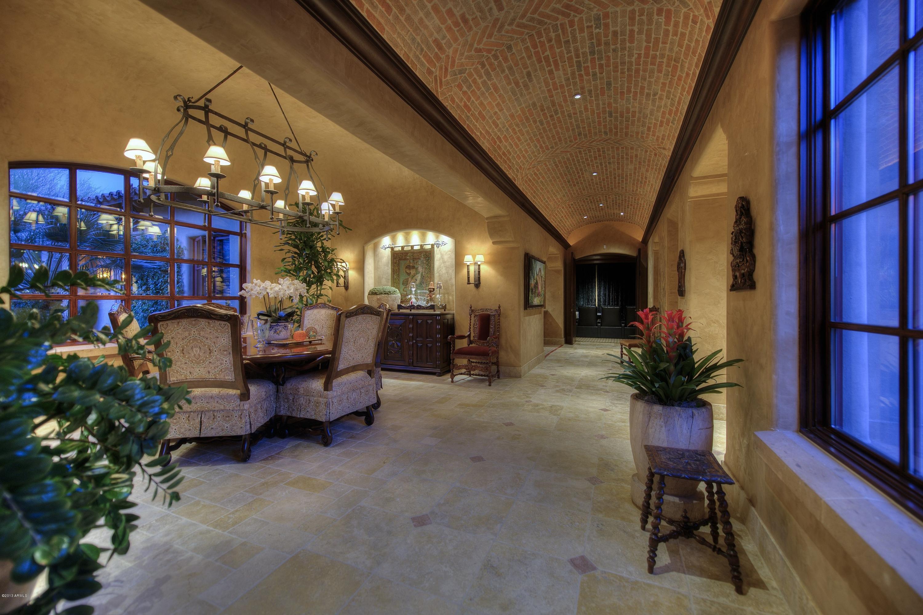 Whisper Rock - Residential