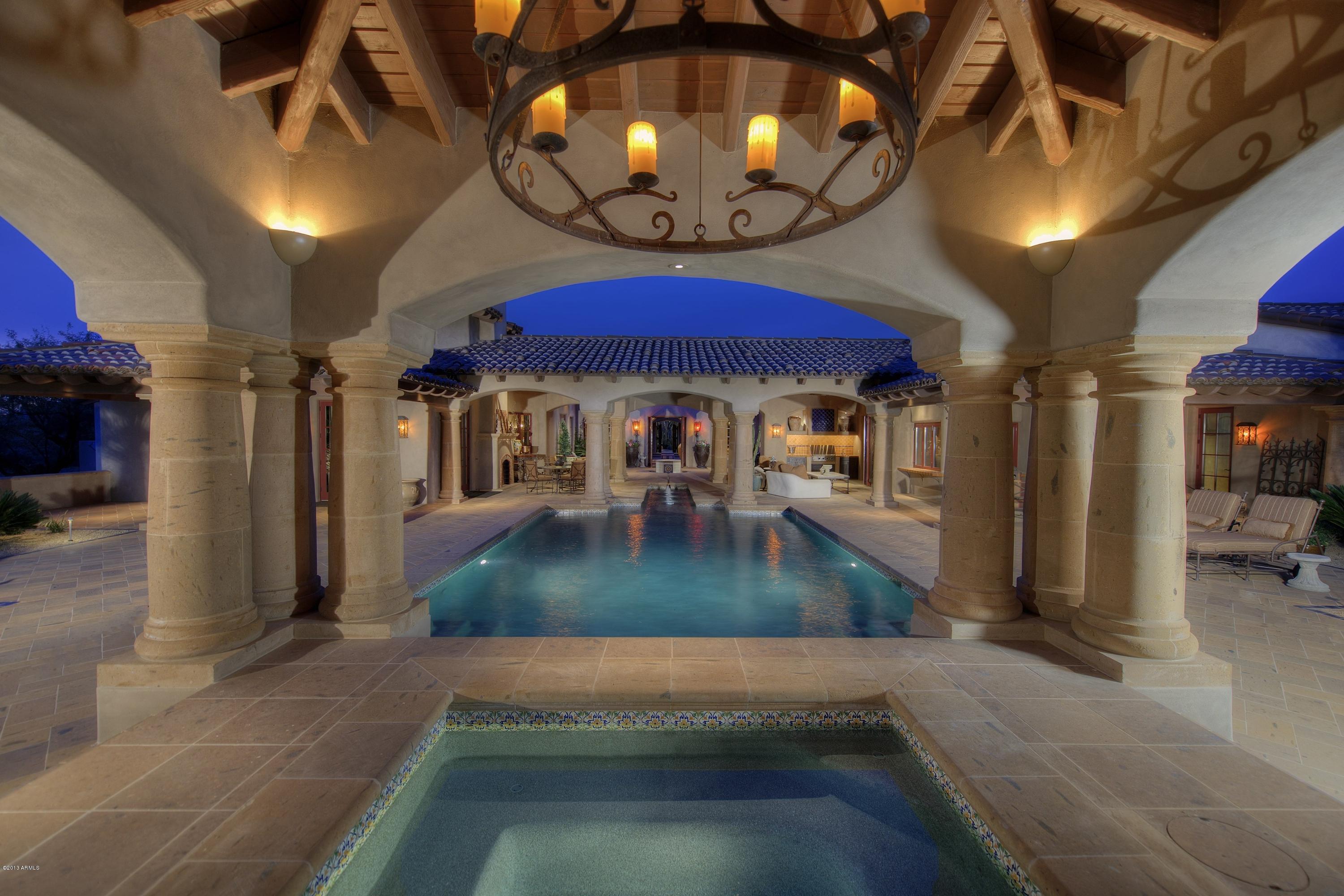 Whisper Rock - Residential