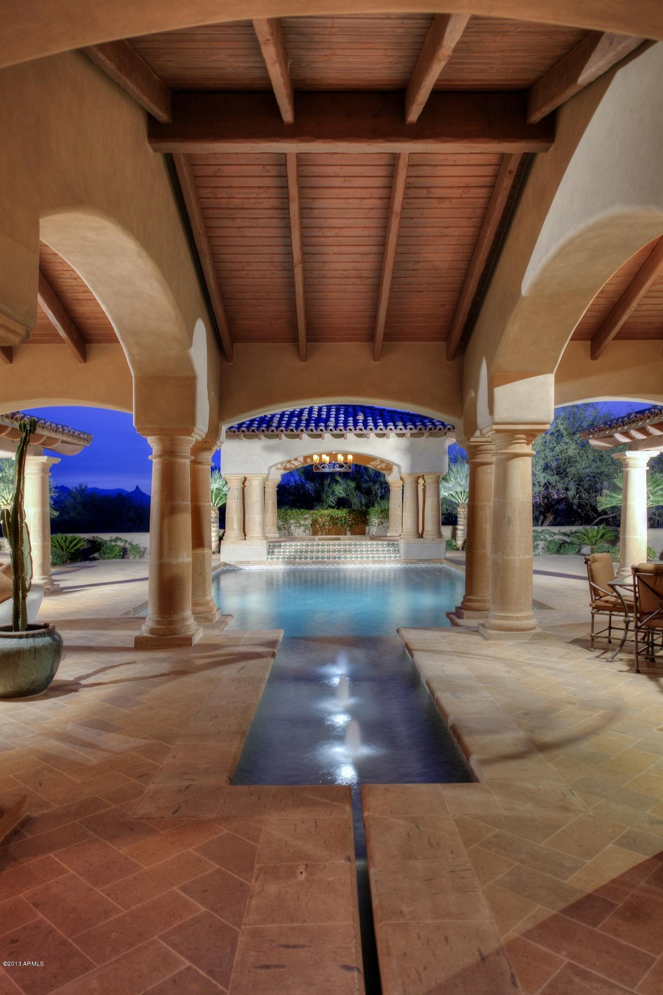 Whisper Rock - Residential