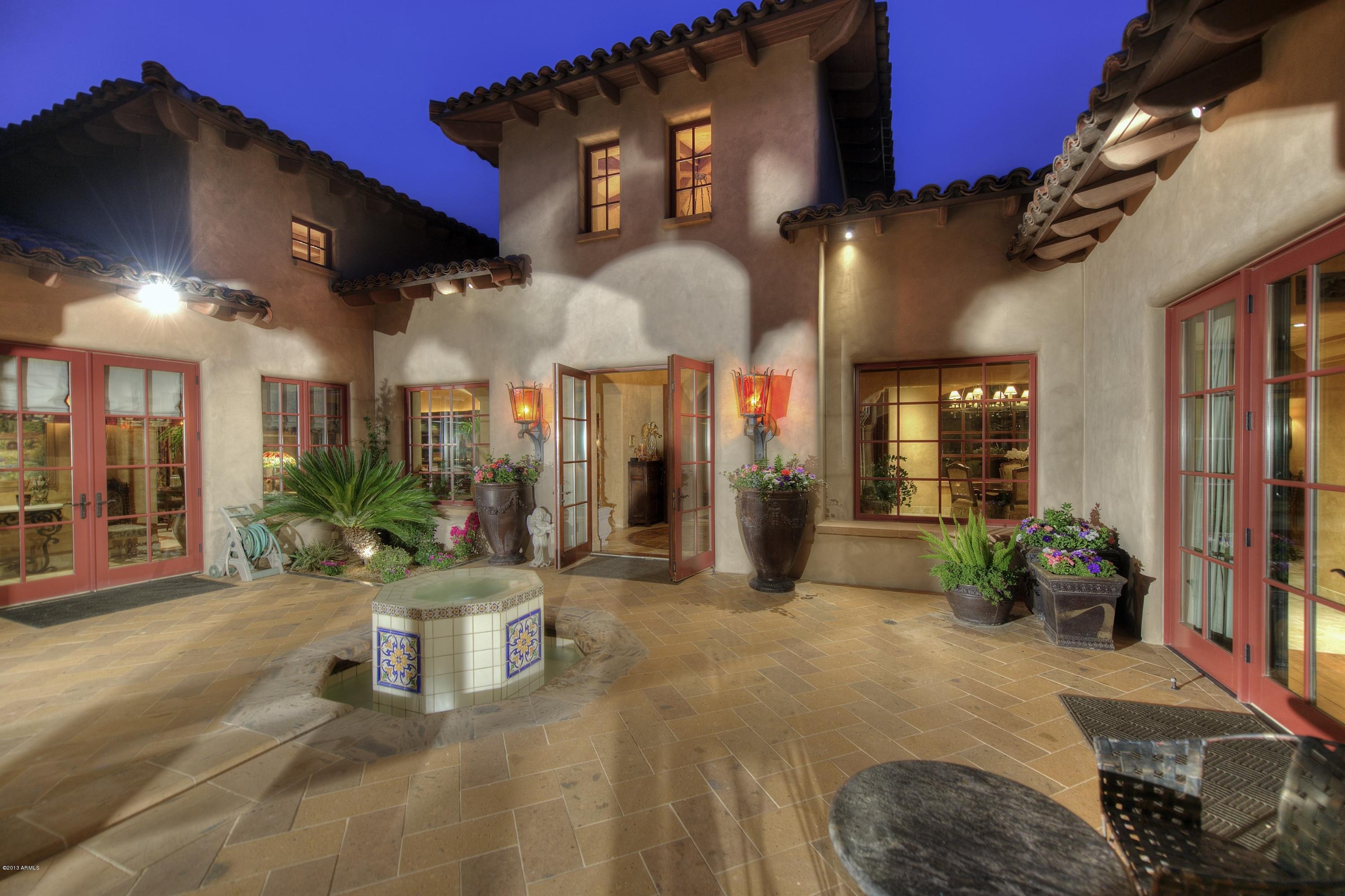 Whisper Rock - Residential