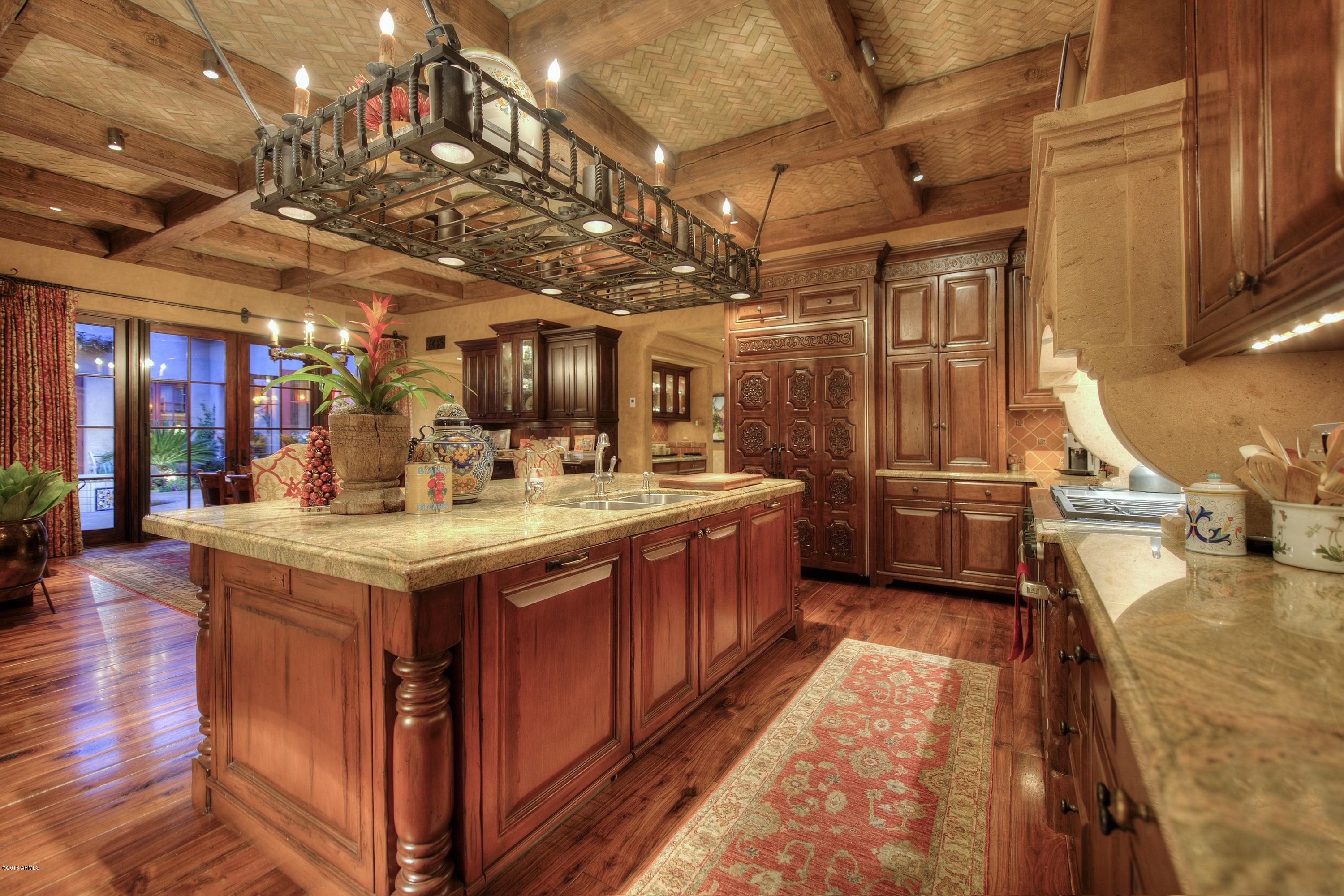 Whisper Rock - Residential