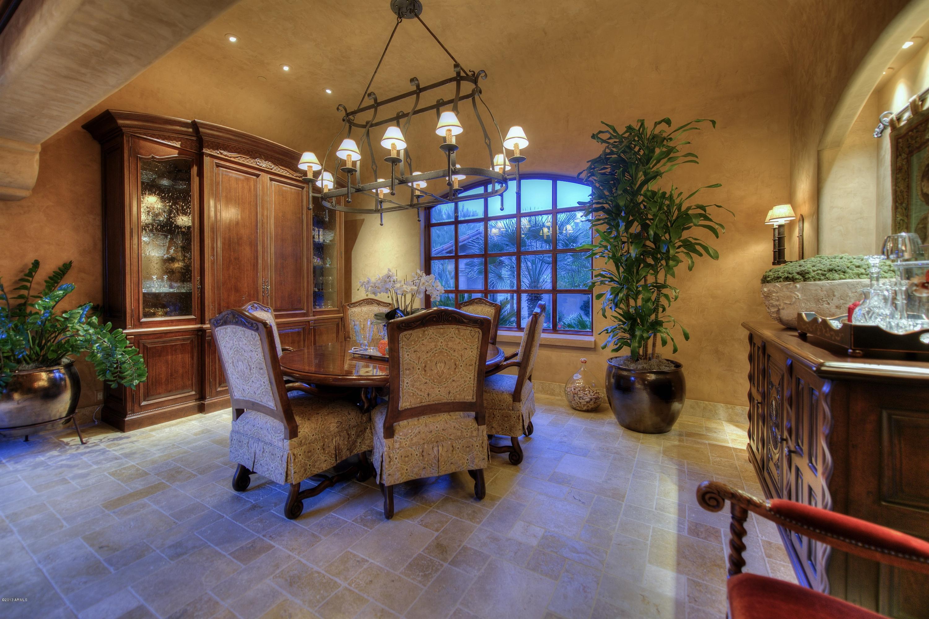 Whisper Rock - Residential