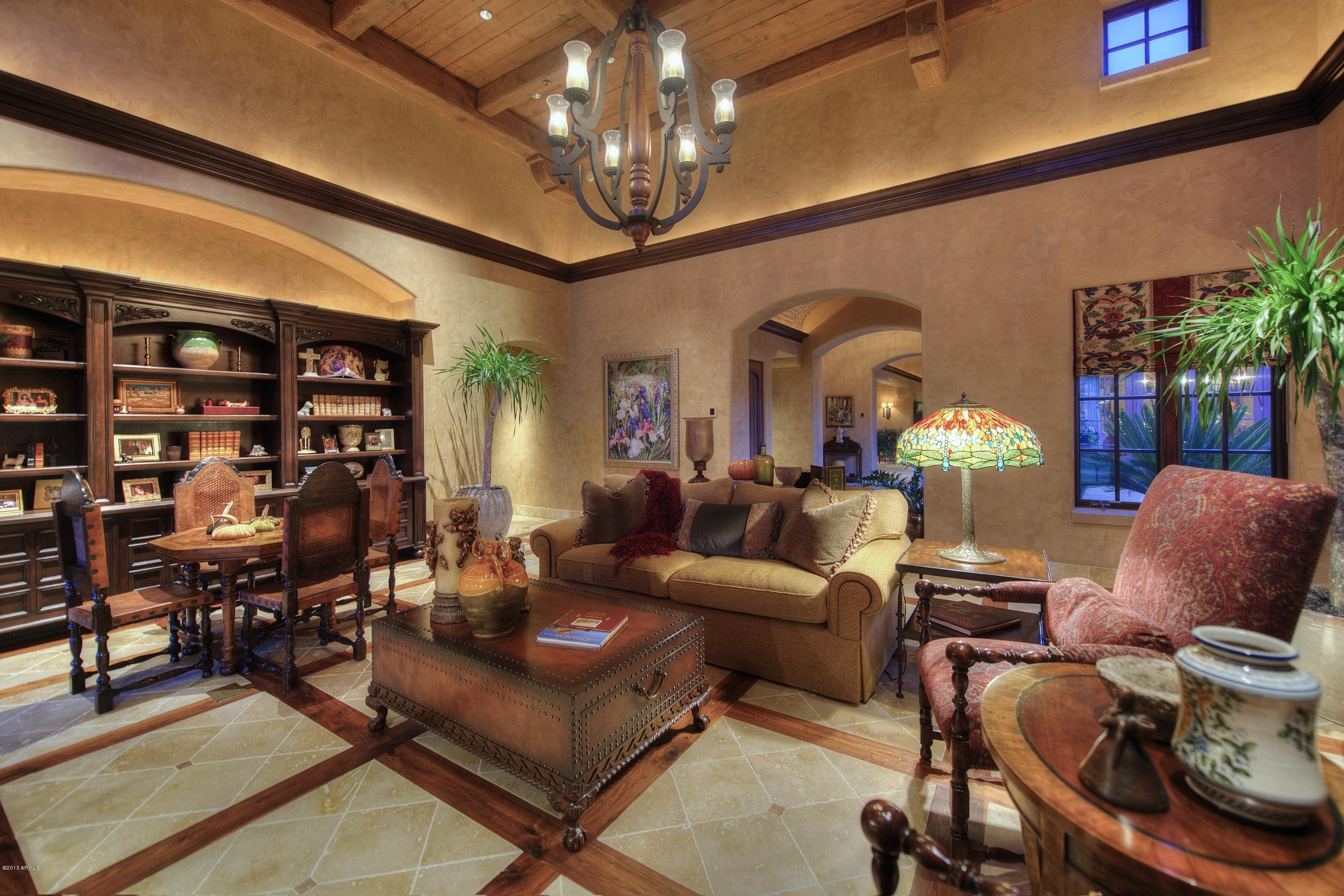 Whisper Rock - Residential