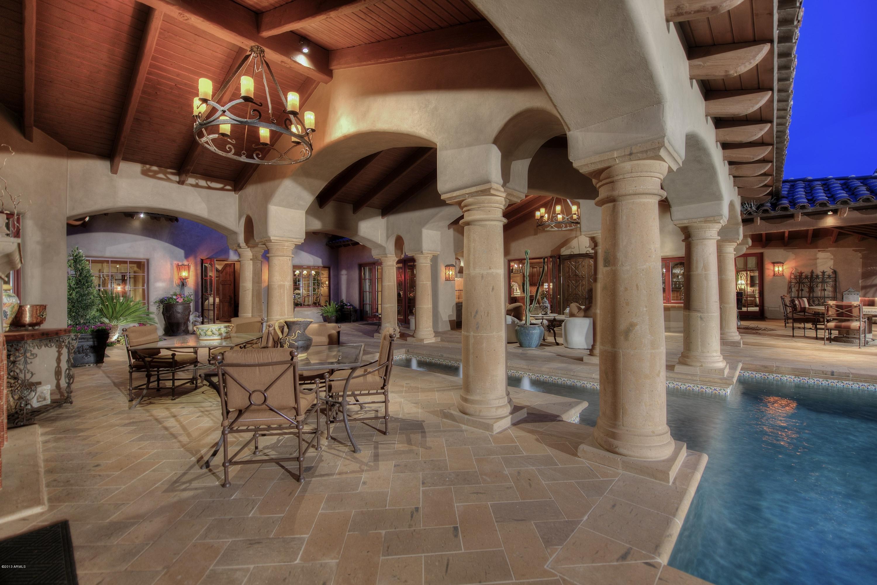 Whisper Rock - Residential