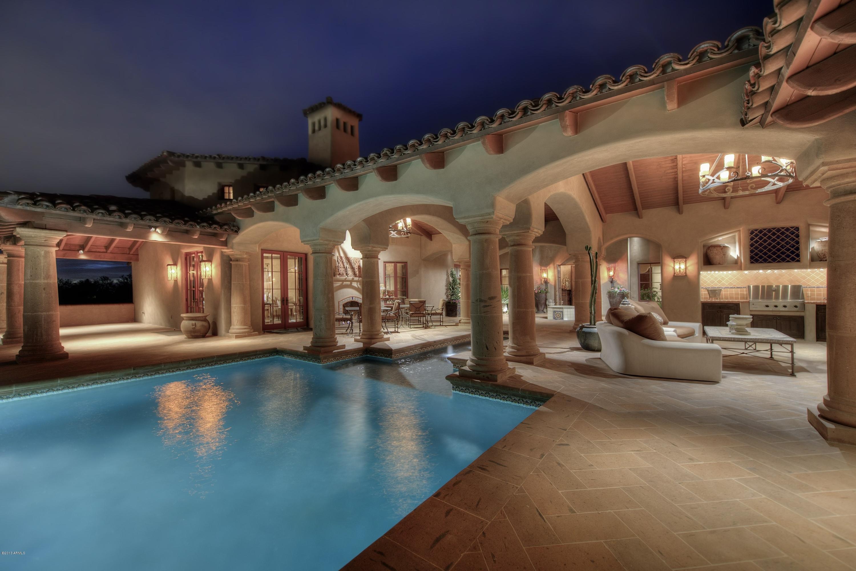 Whisper Rock - Residential