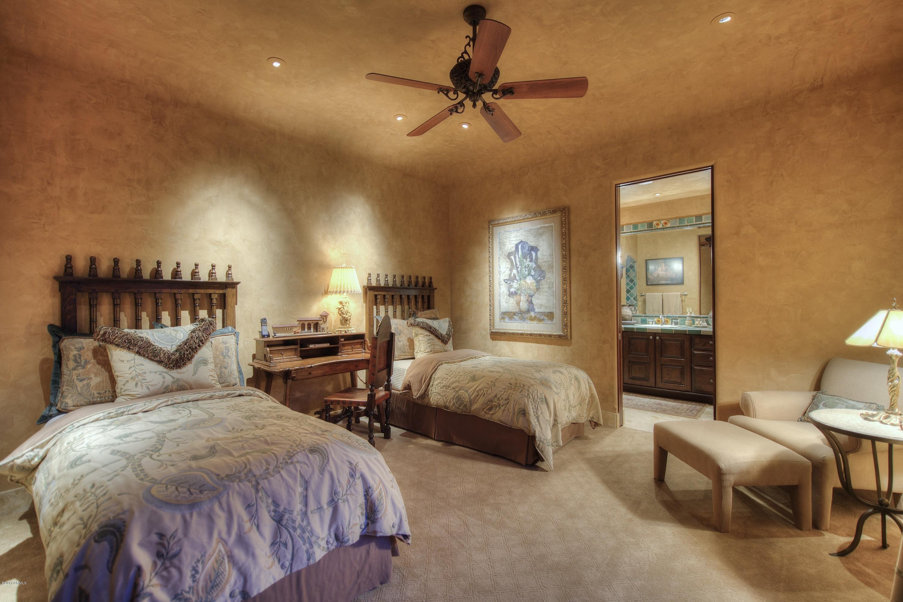 Whisper Rock - Residential