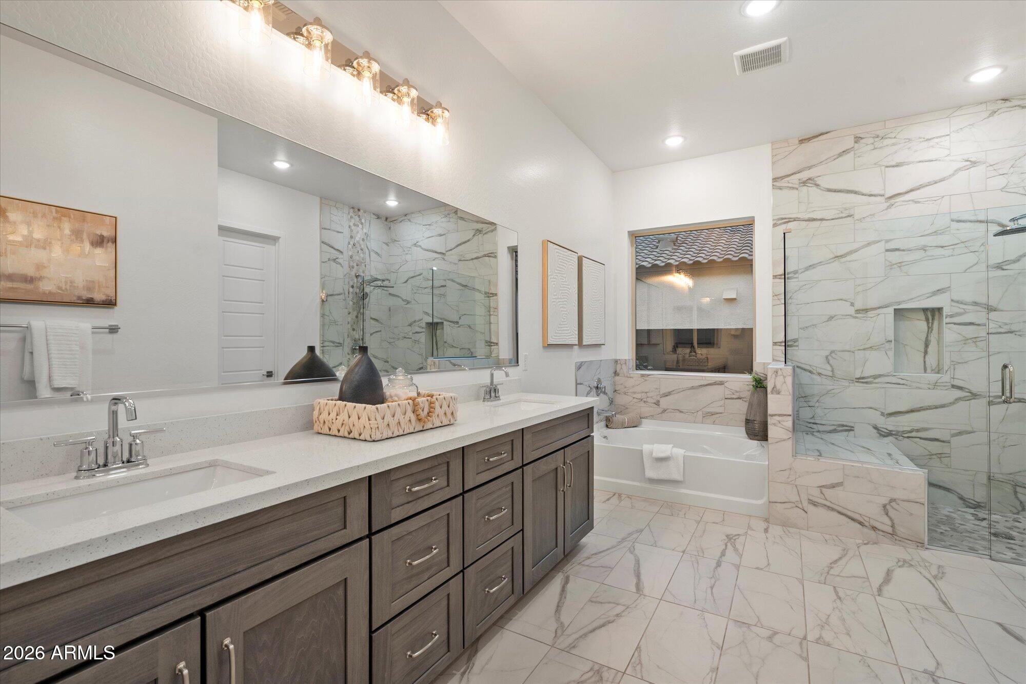 ACOMA ESTATES - Residential