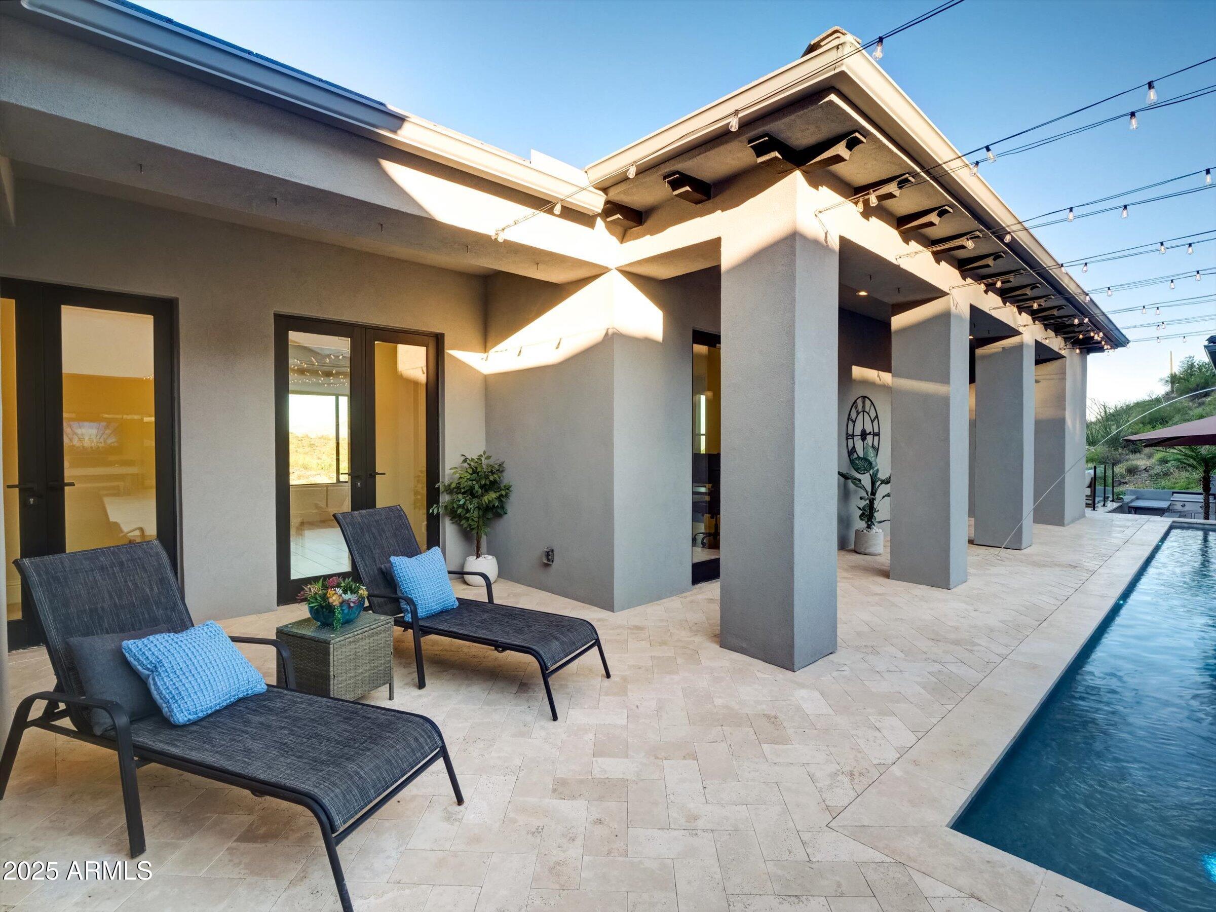EAGLES NEST - Residential