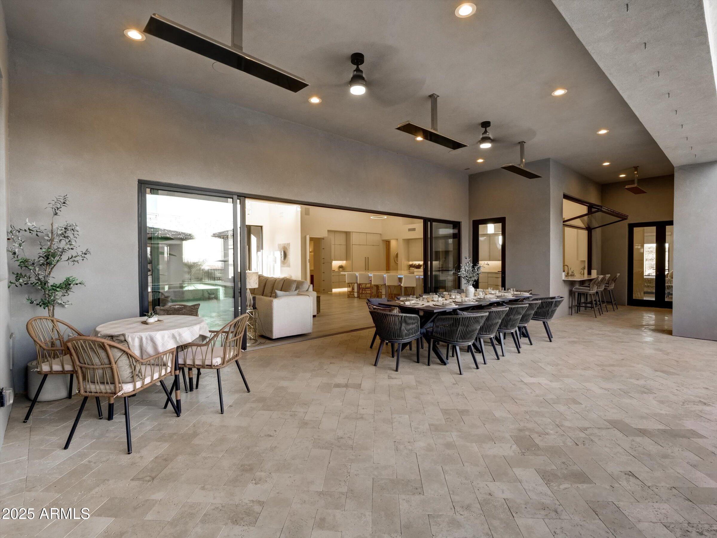 EAGLES NEST - Residential