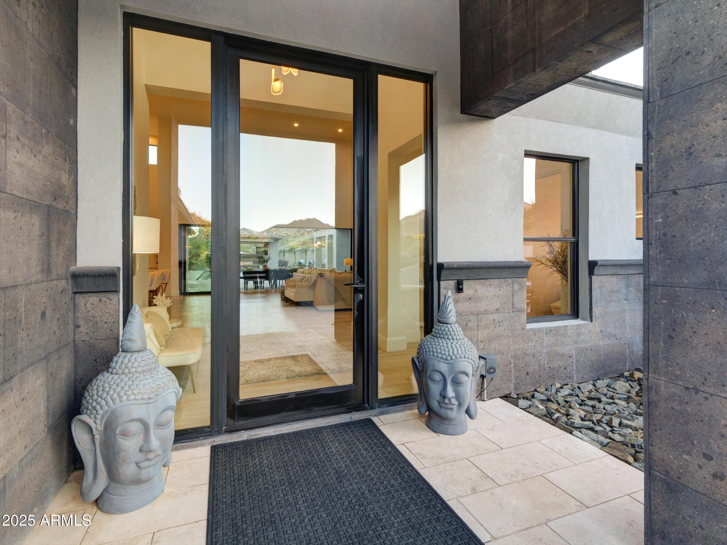 EAGLES NEST - Residential