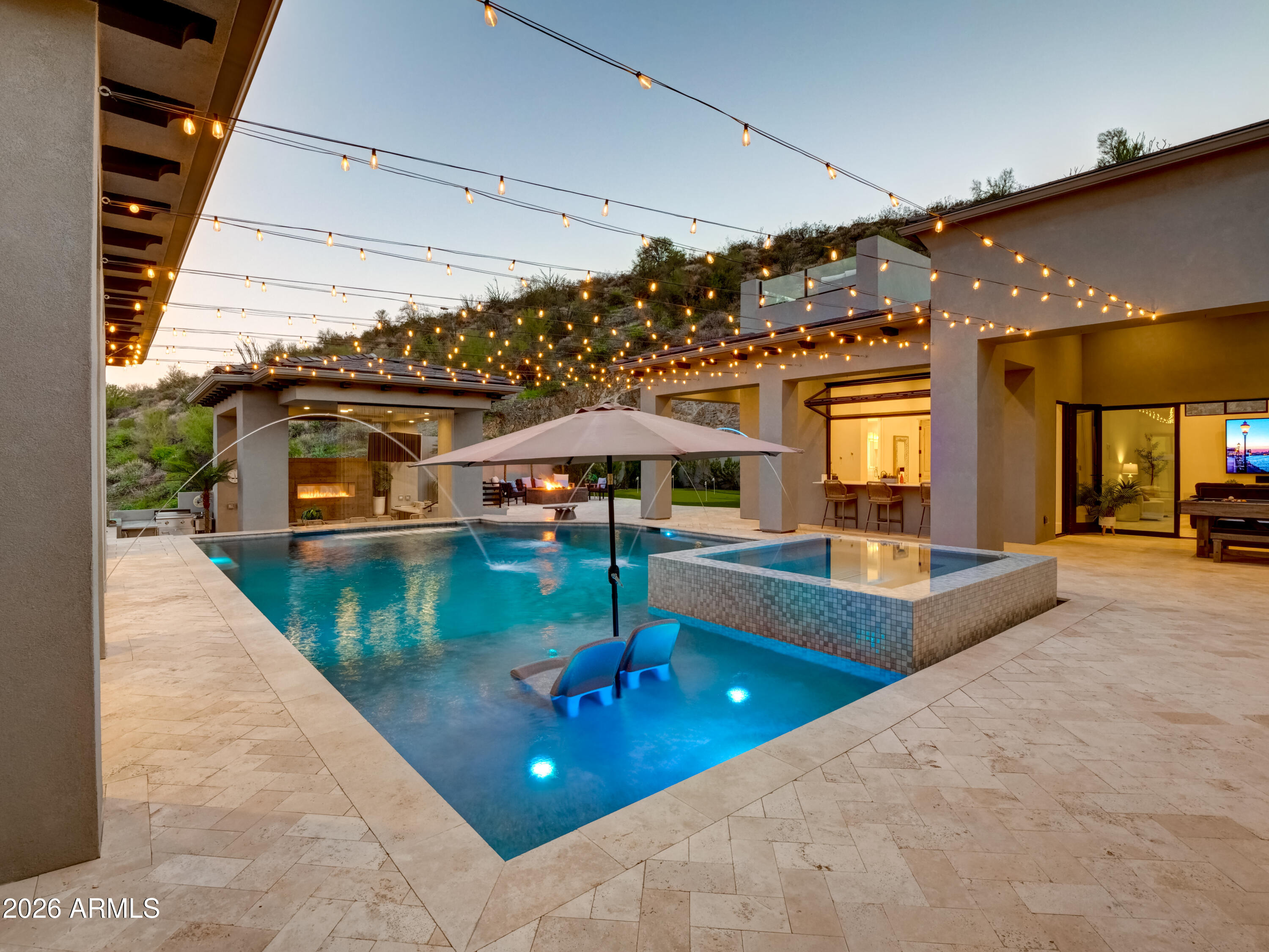 EAGLES NEST - Residential