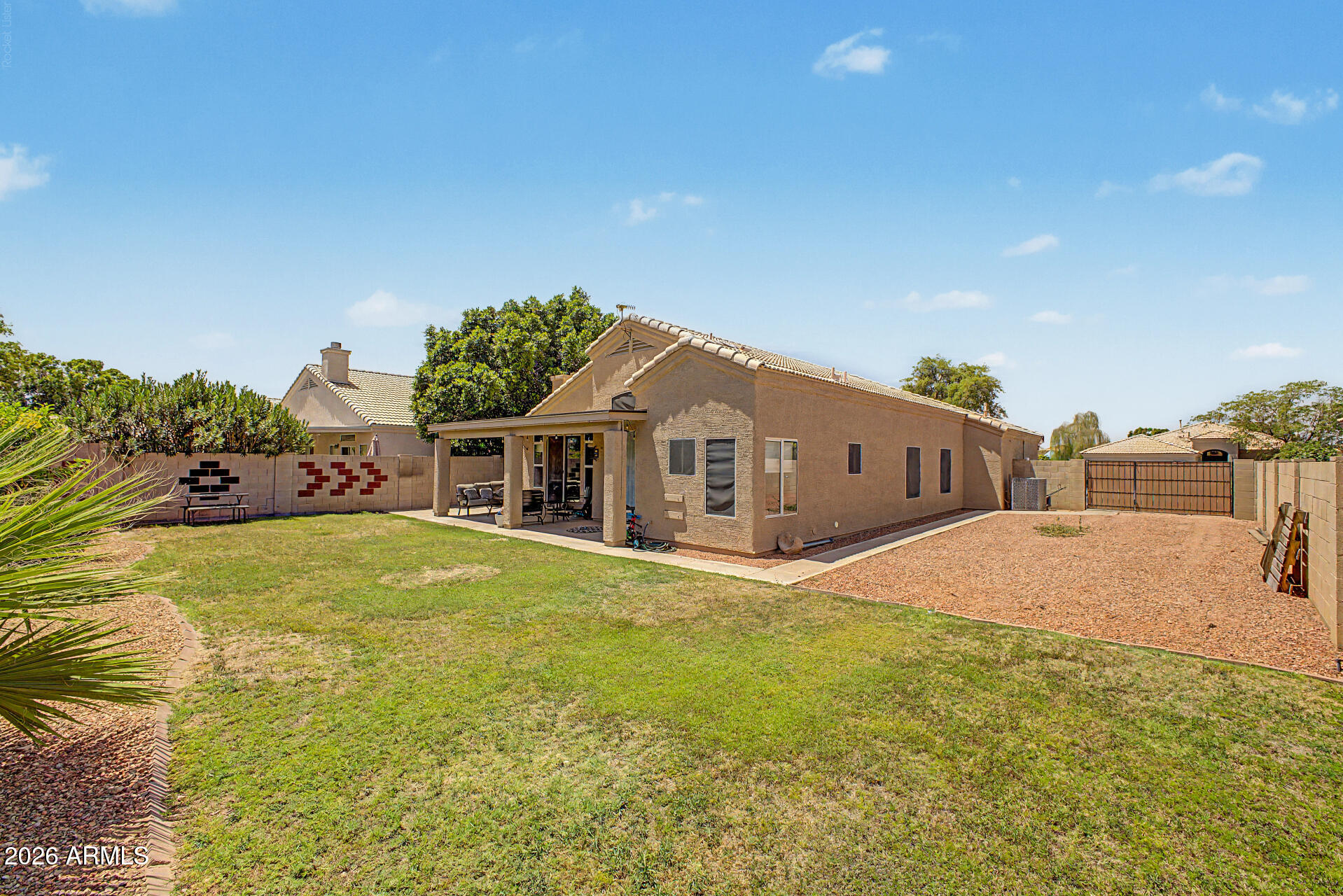 MANORS AT ALTA MESA - Residential