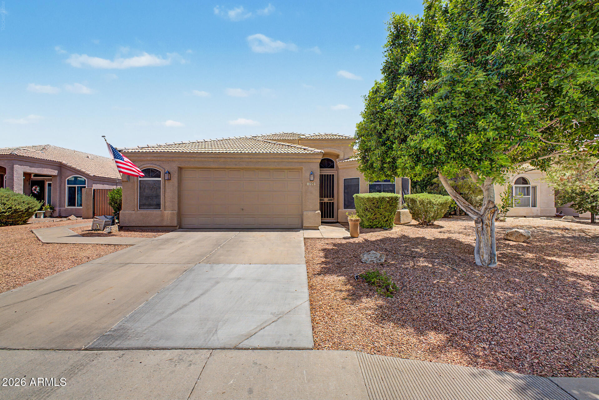MANORS AT ALTA MESA - Residential