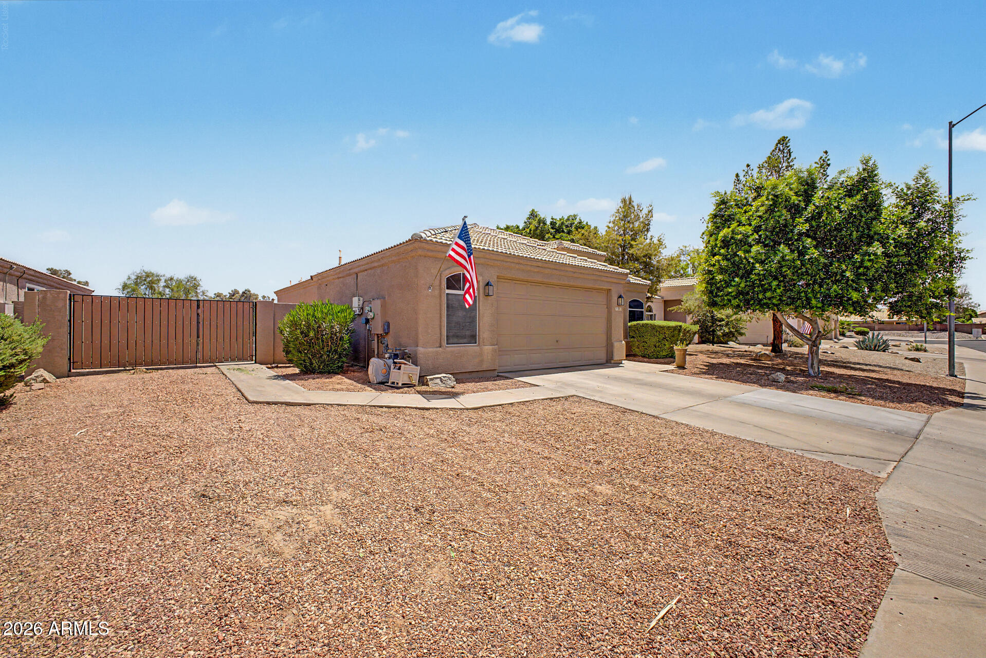 MANORS AT ALTA MESA - Residential