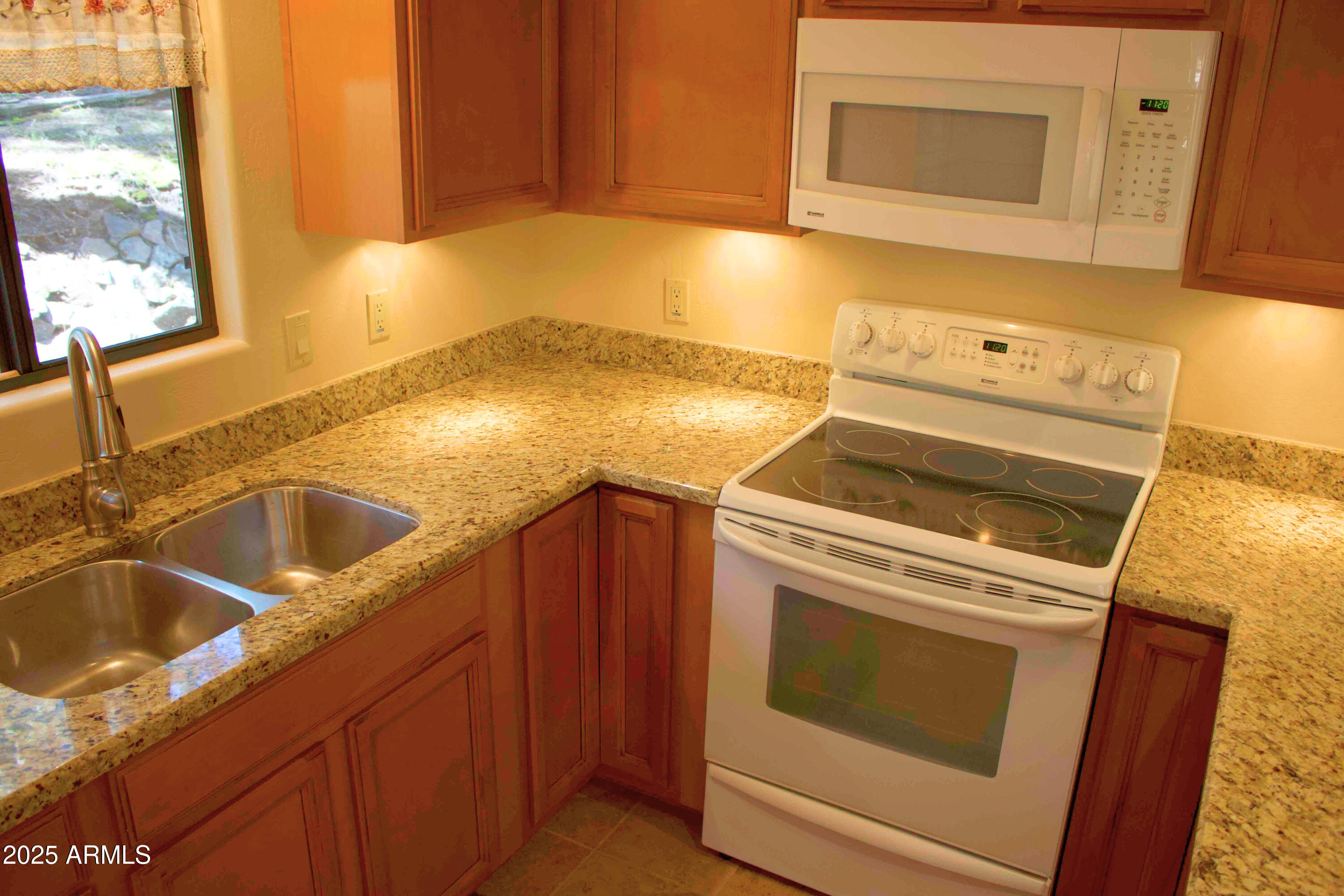 FOREST LAKES ESTATES 8 - Residential