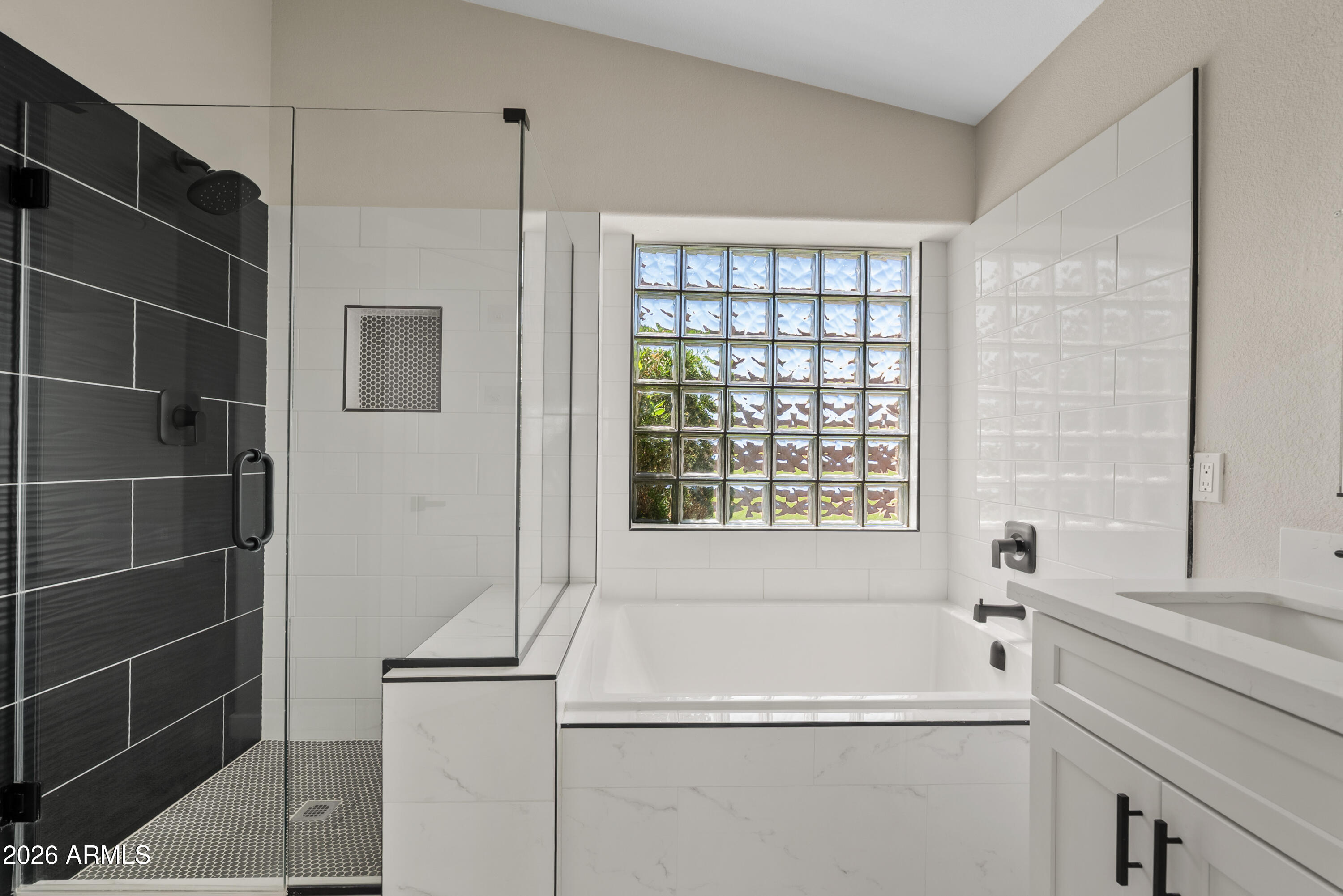 KEMPTON CROSSING - Residential