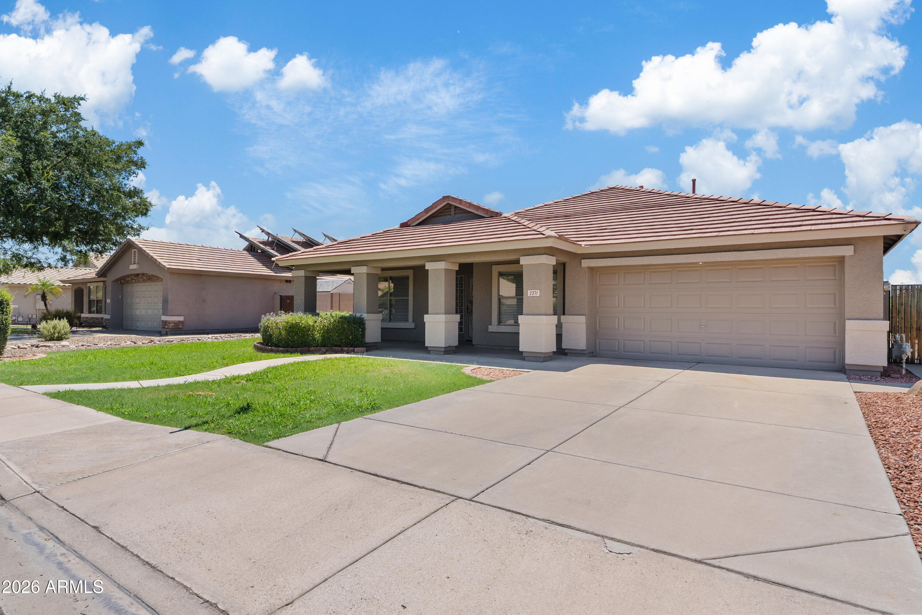 KEMPTON CROSSING - Residential