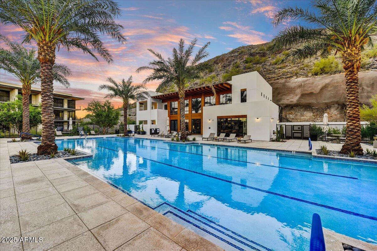 PHOENICIAN - Residential