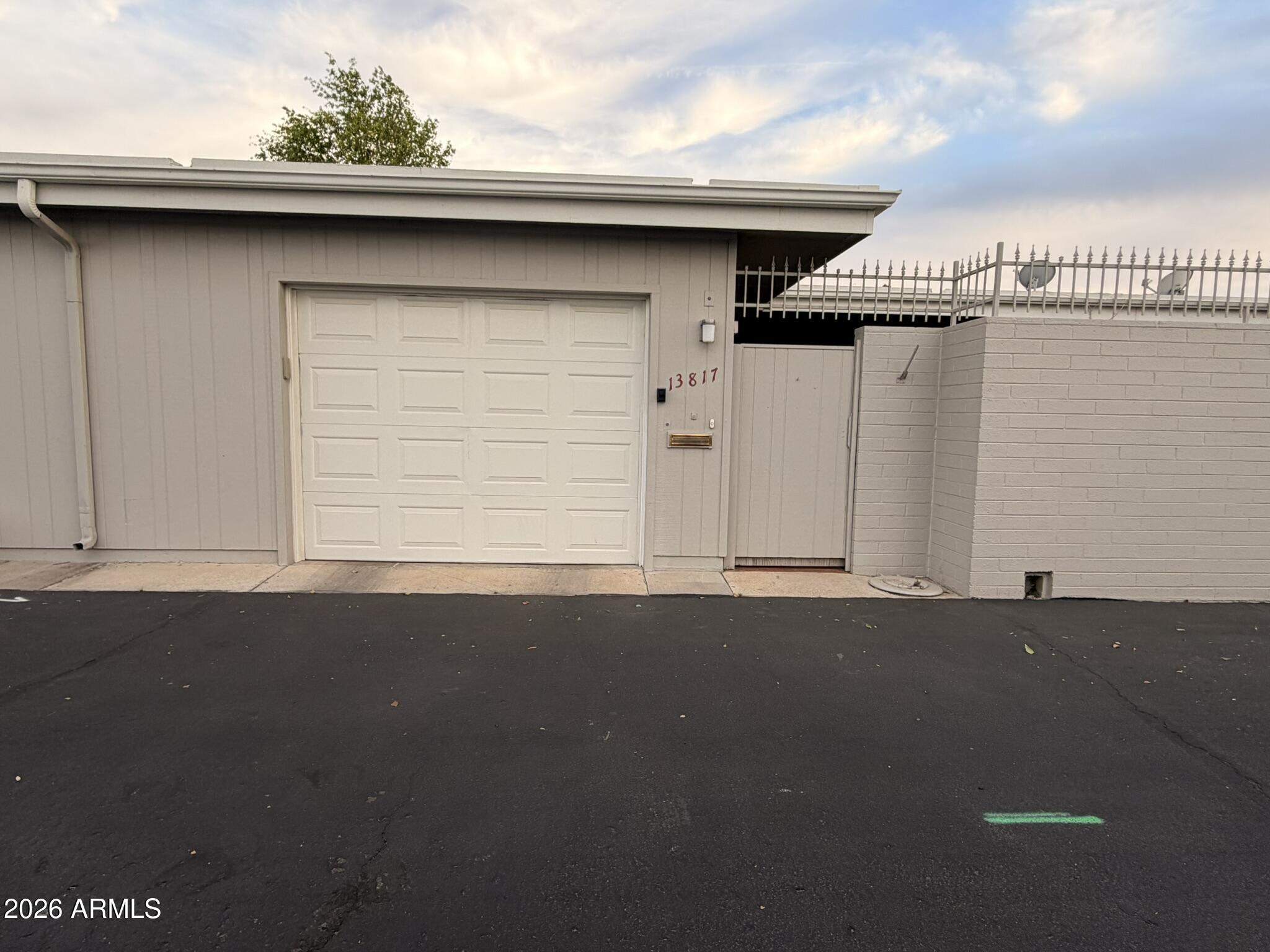 SUN CITY UNIT 17J - Residential