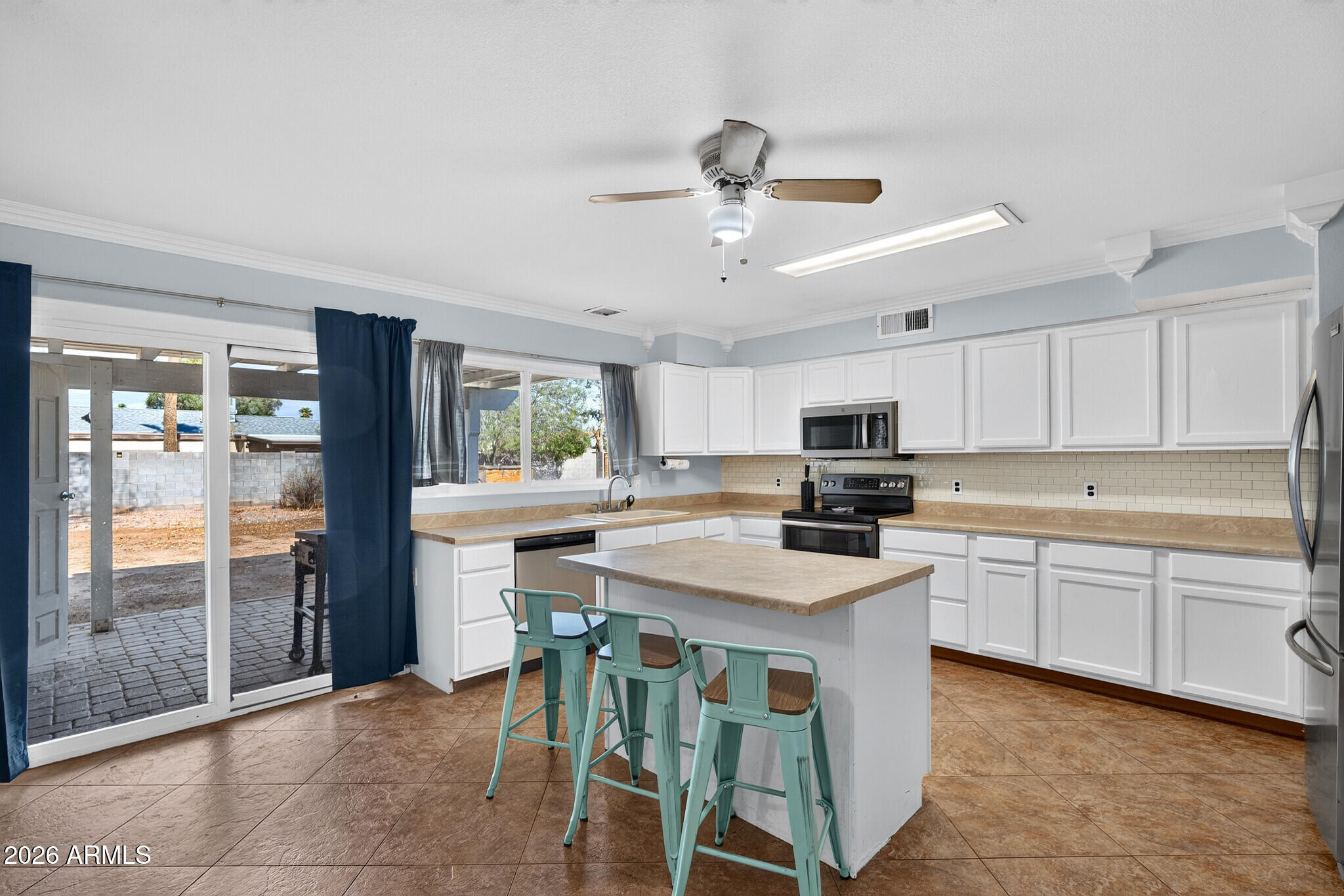 KNOELL EAST - Residential
