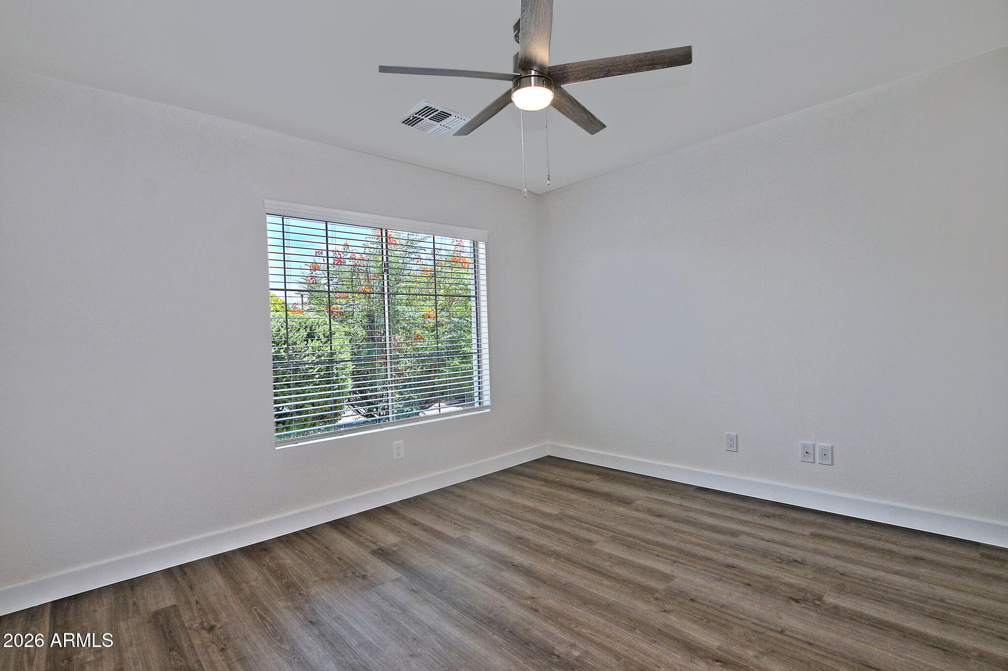 SUN LAKES - Residential