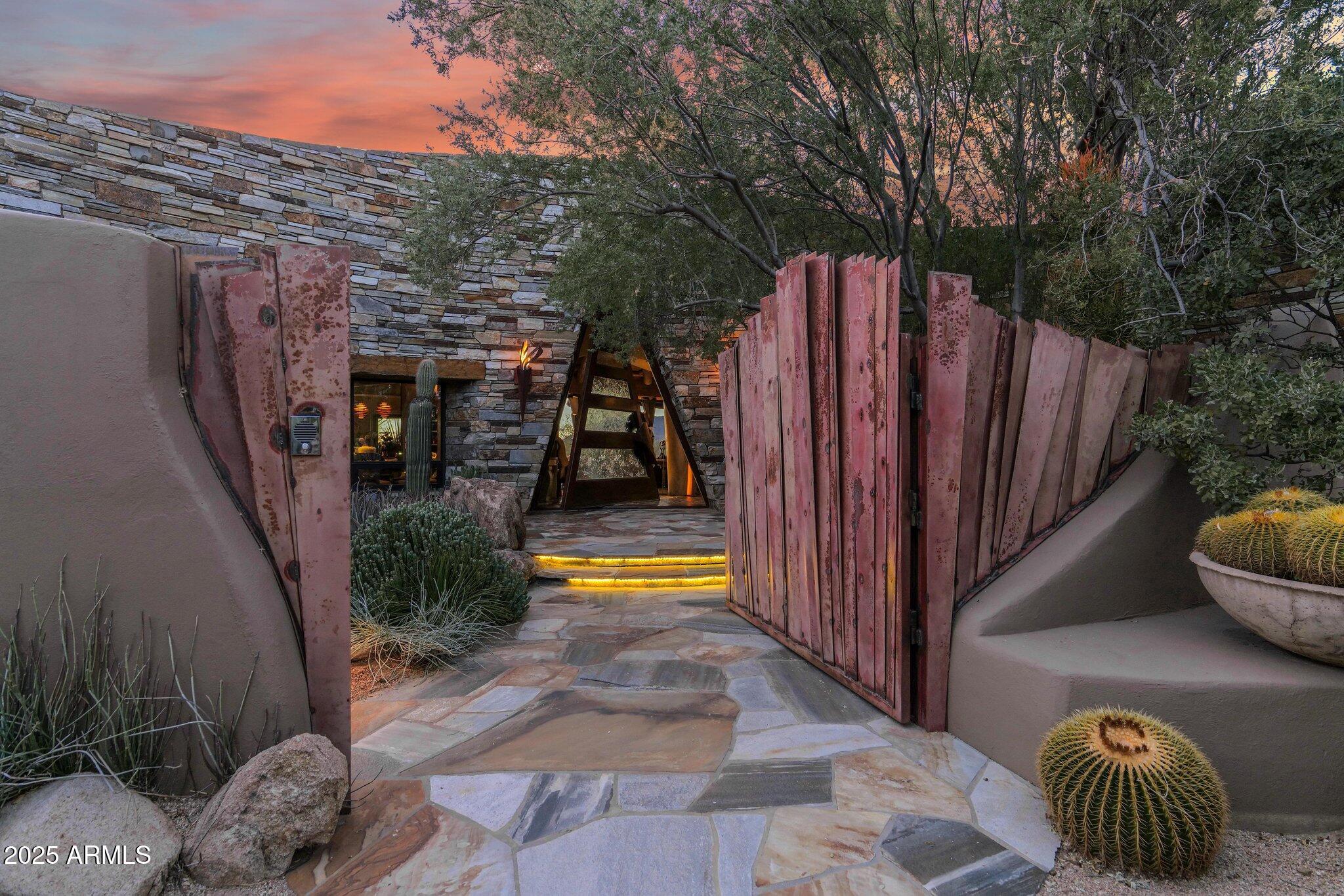 THE BOULDERS - Residential