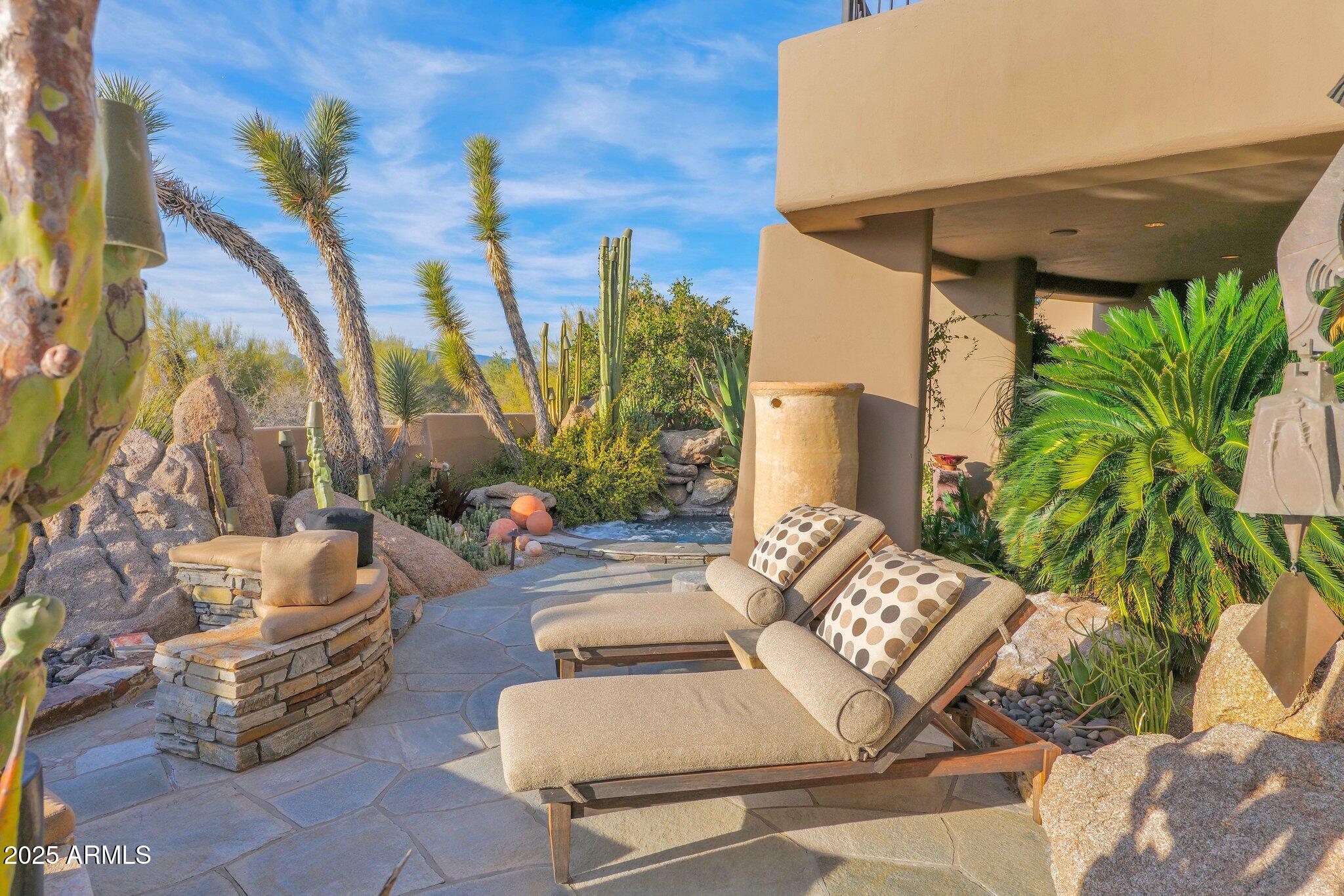 THE BOULDERS - Residential