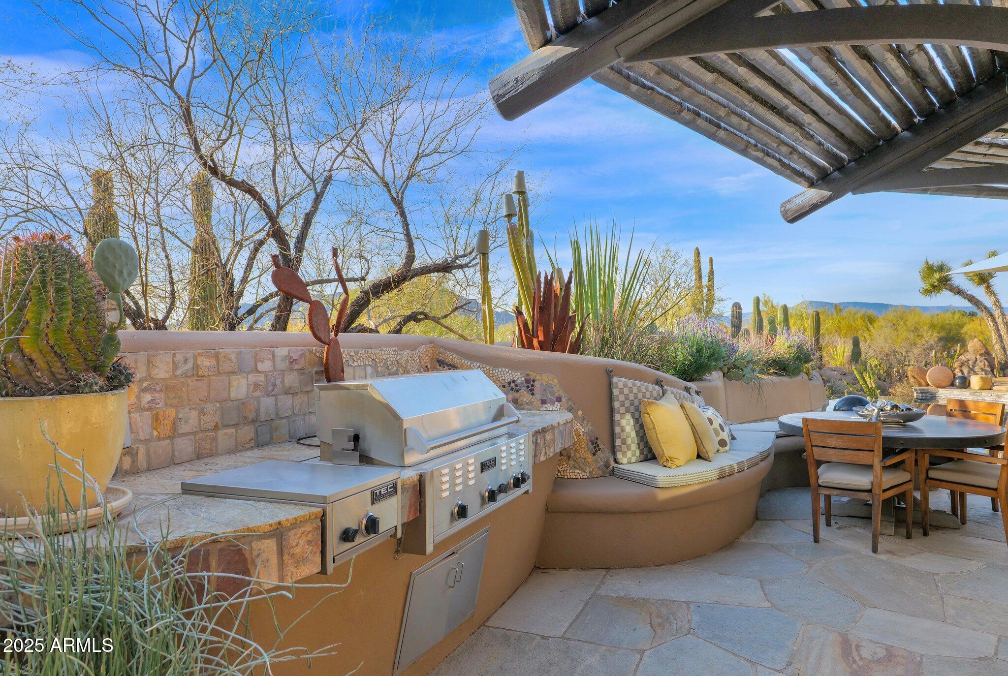 THE BOULDERS - Residential