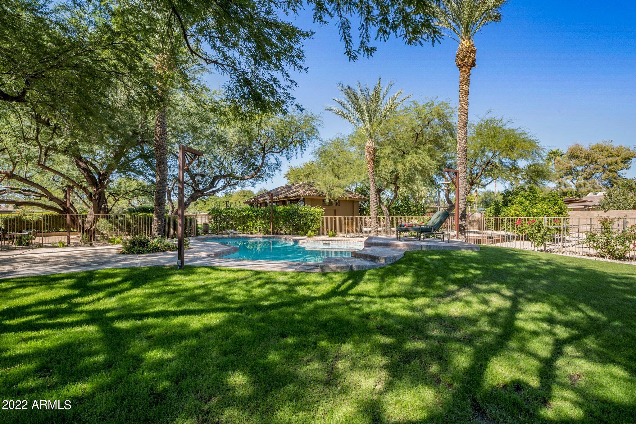 Valley Ranchos - Residential