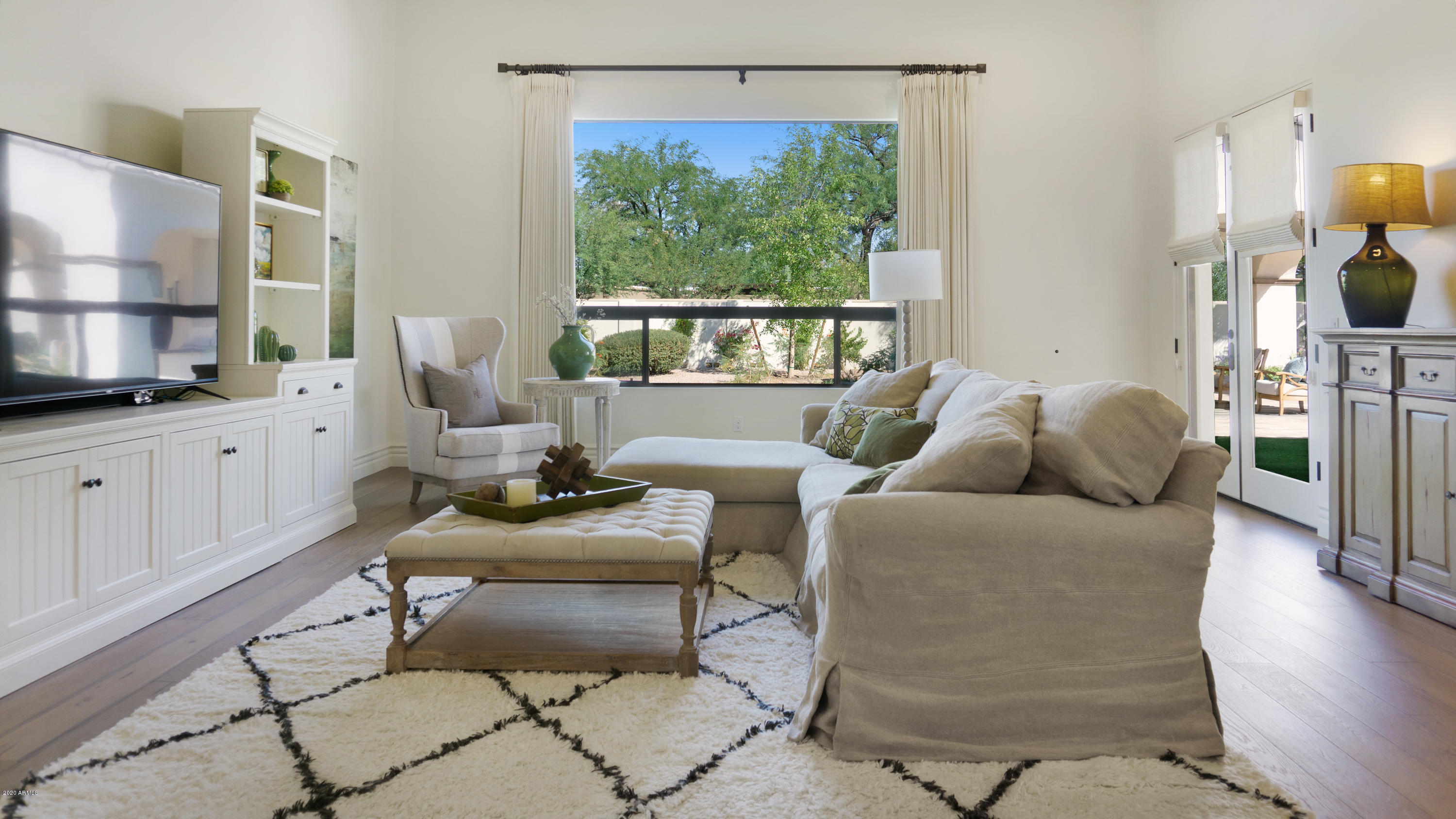 LA JOLLA ACRES 2 - Residential