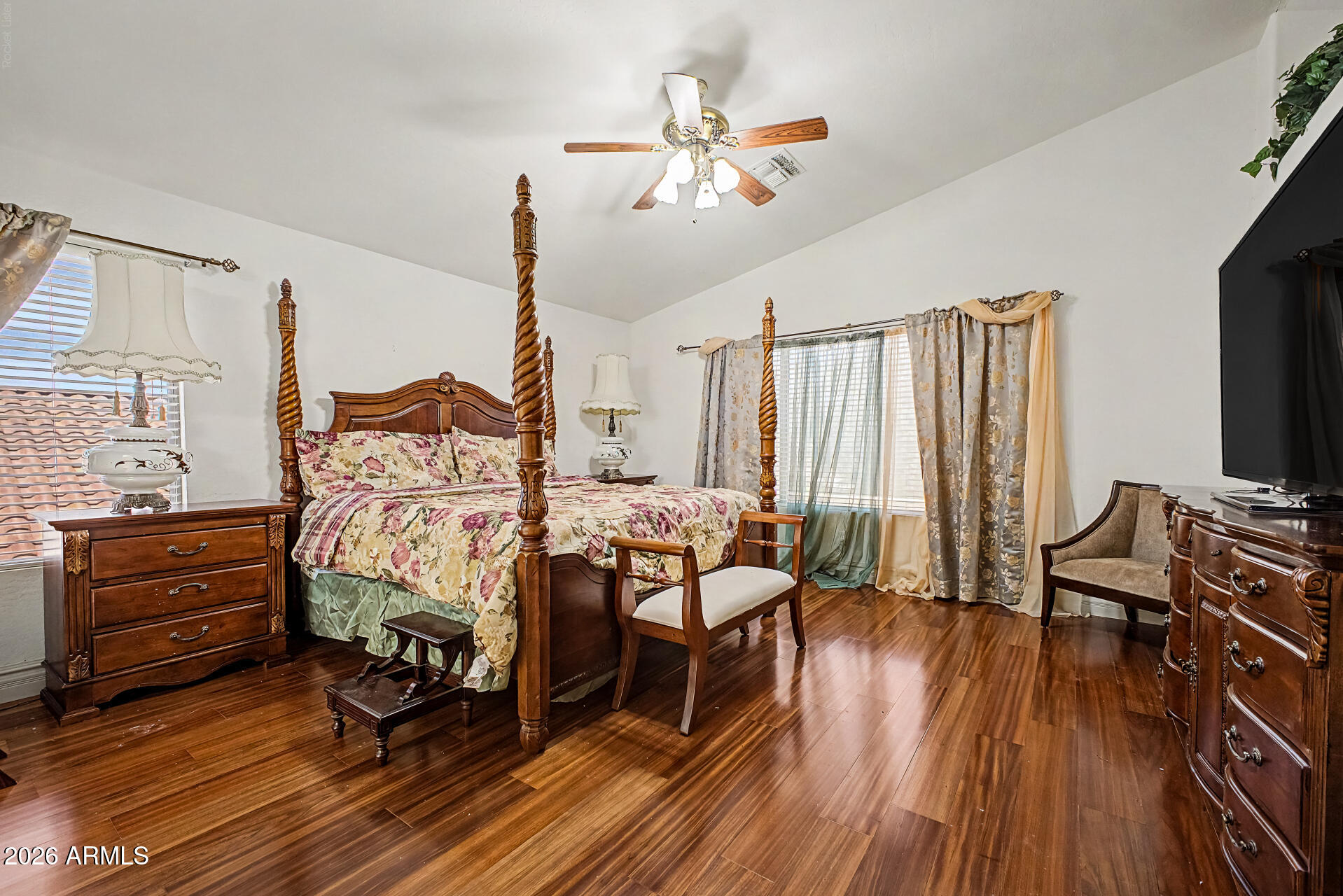 Fox Crossing Unit 2 - Residential