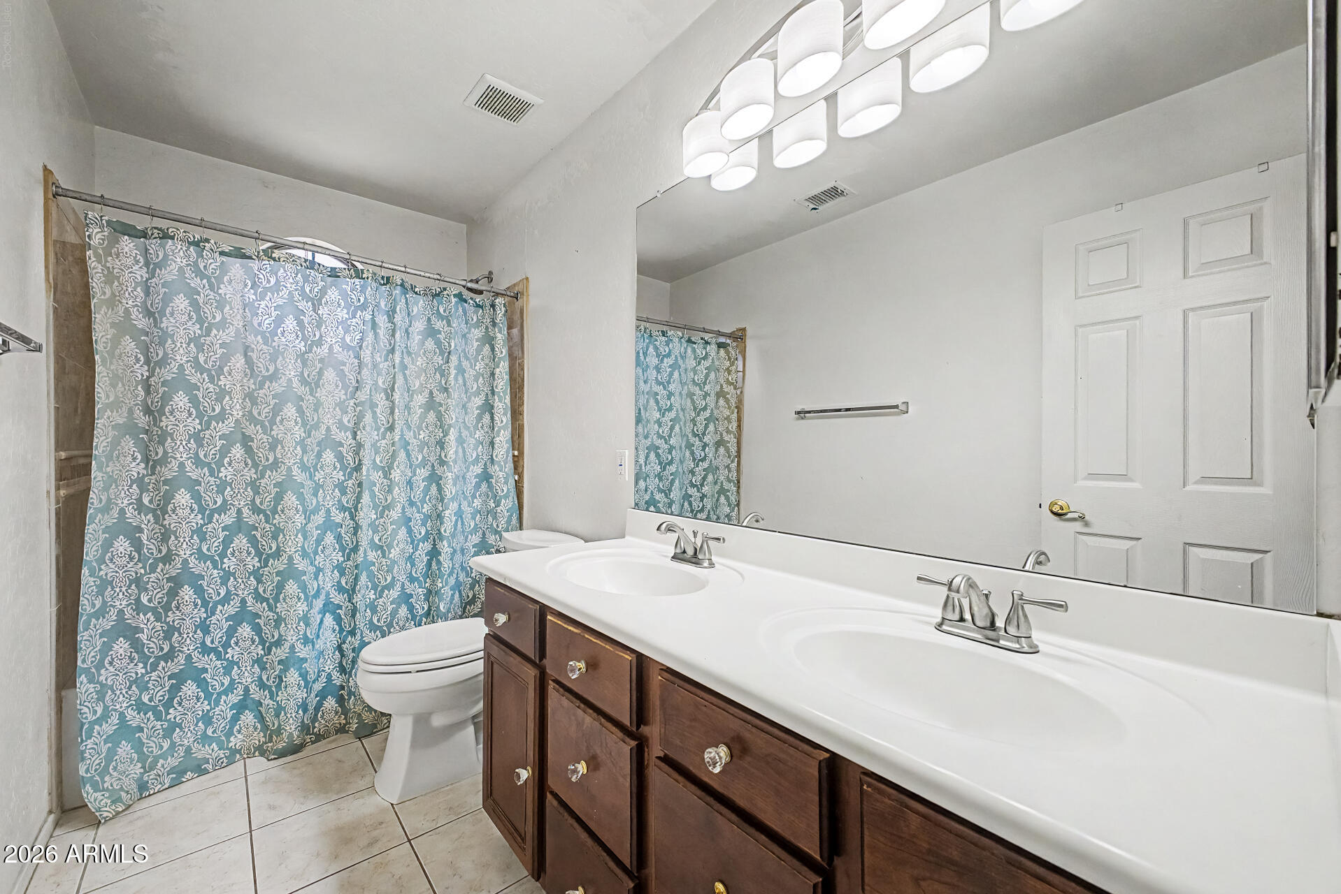 Fox Crossing Unit 2 - Residential