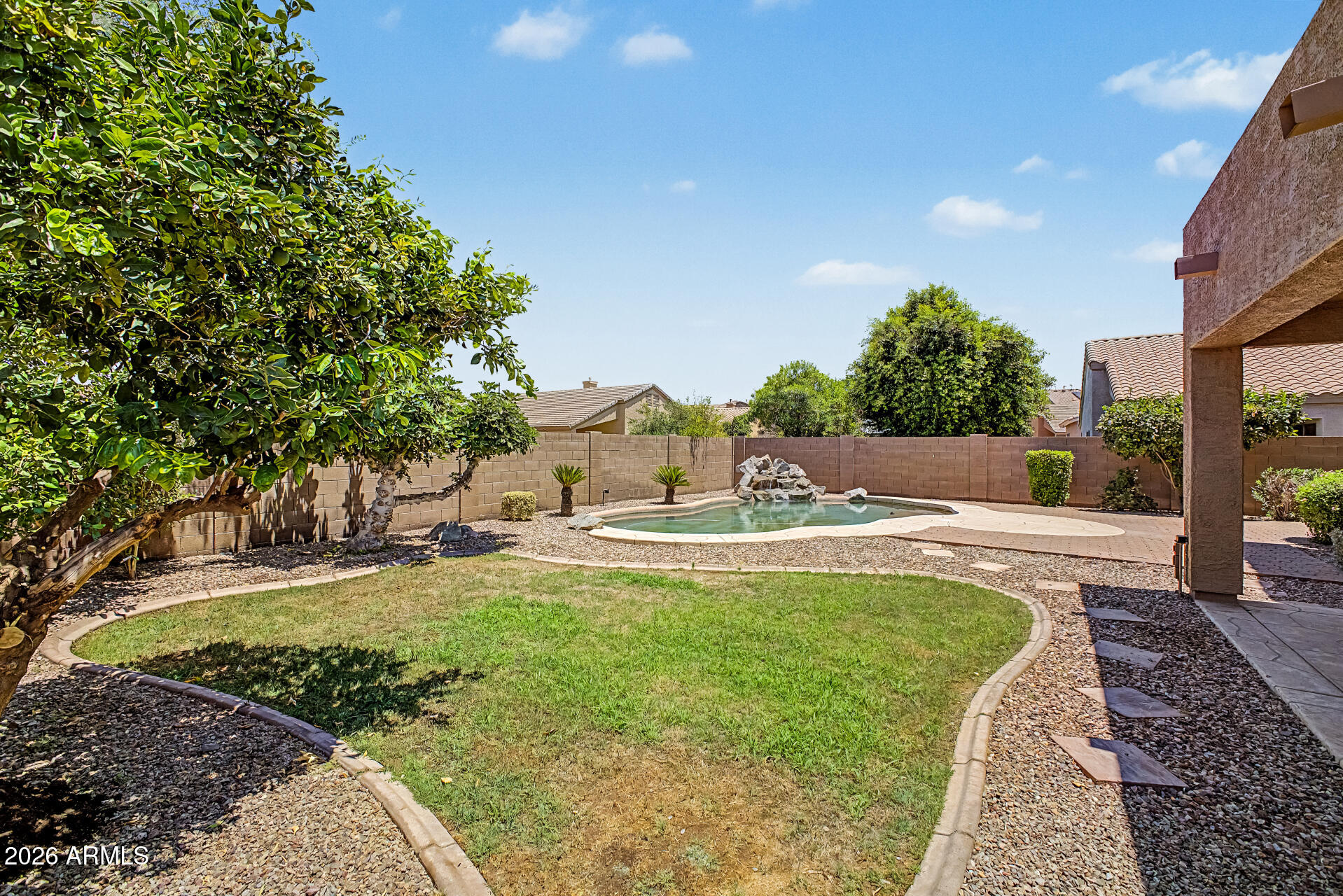Fox Crossing Unit 2 - Residential