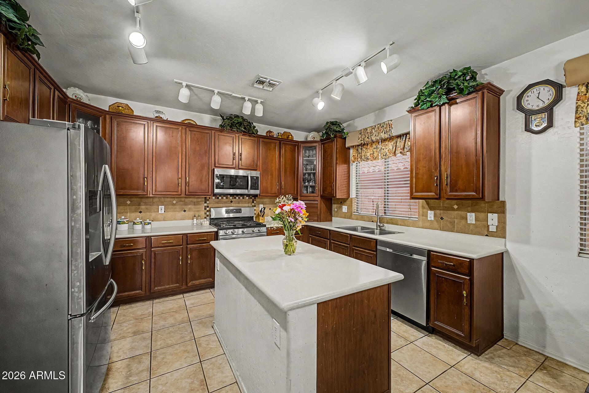 Fox Crossing Unit 2 - Residential