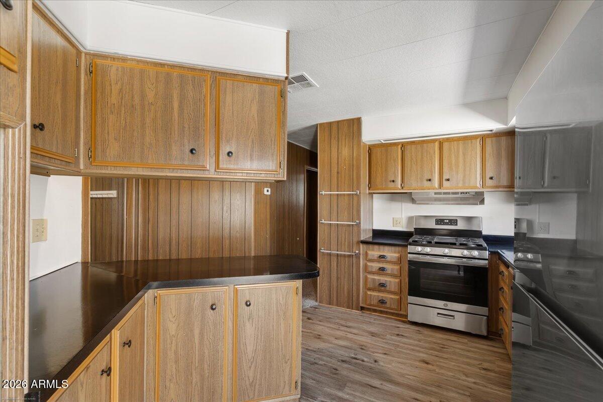 DAMERON PARK - Residential