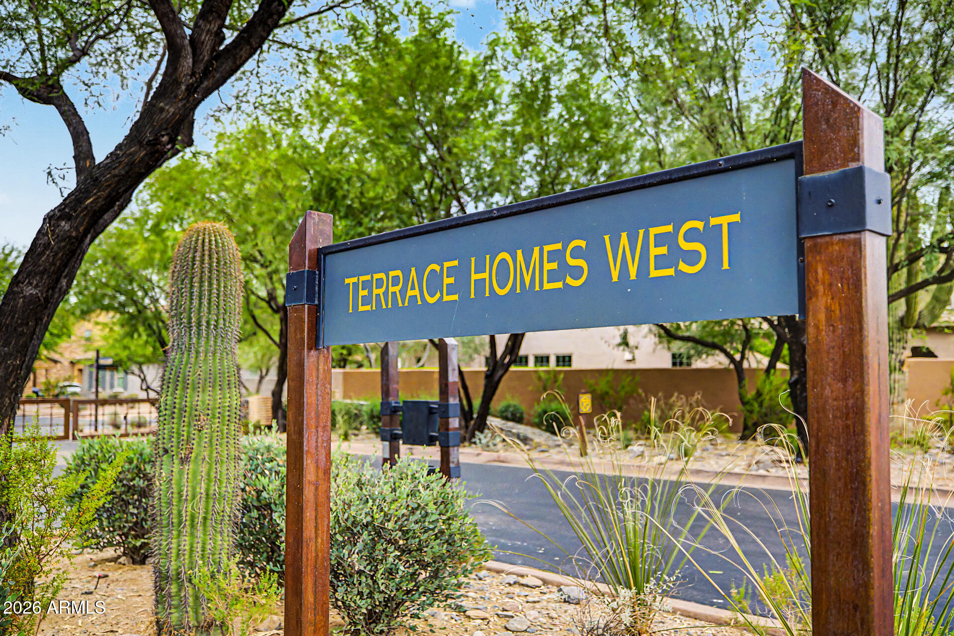 DC RANCH - Residential