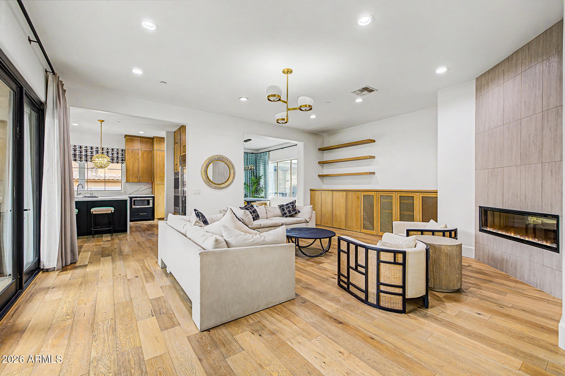 DC RANCH - Residential