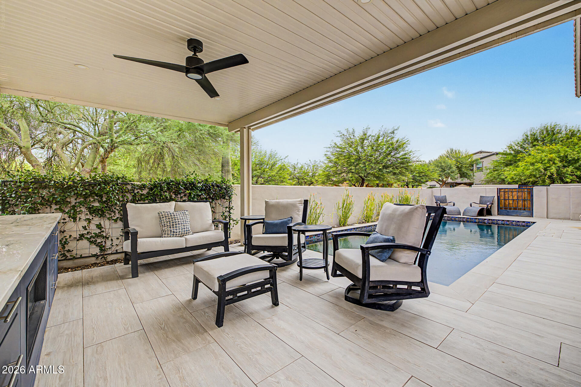 DC RANCH - Residential