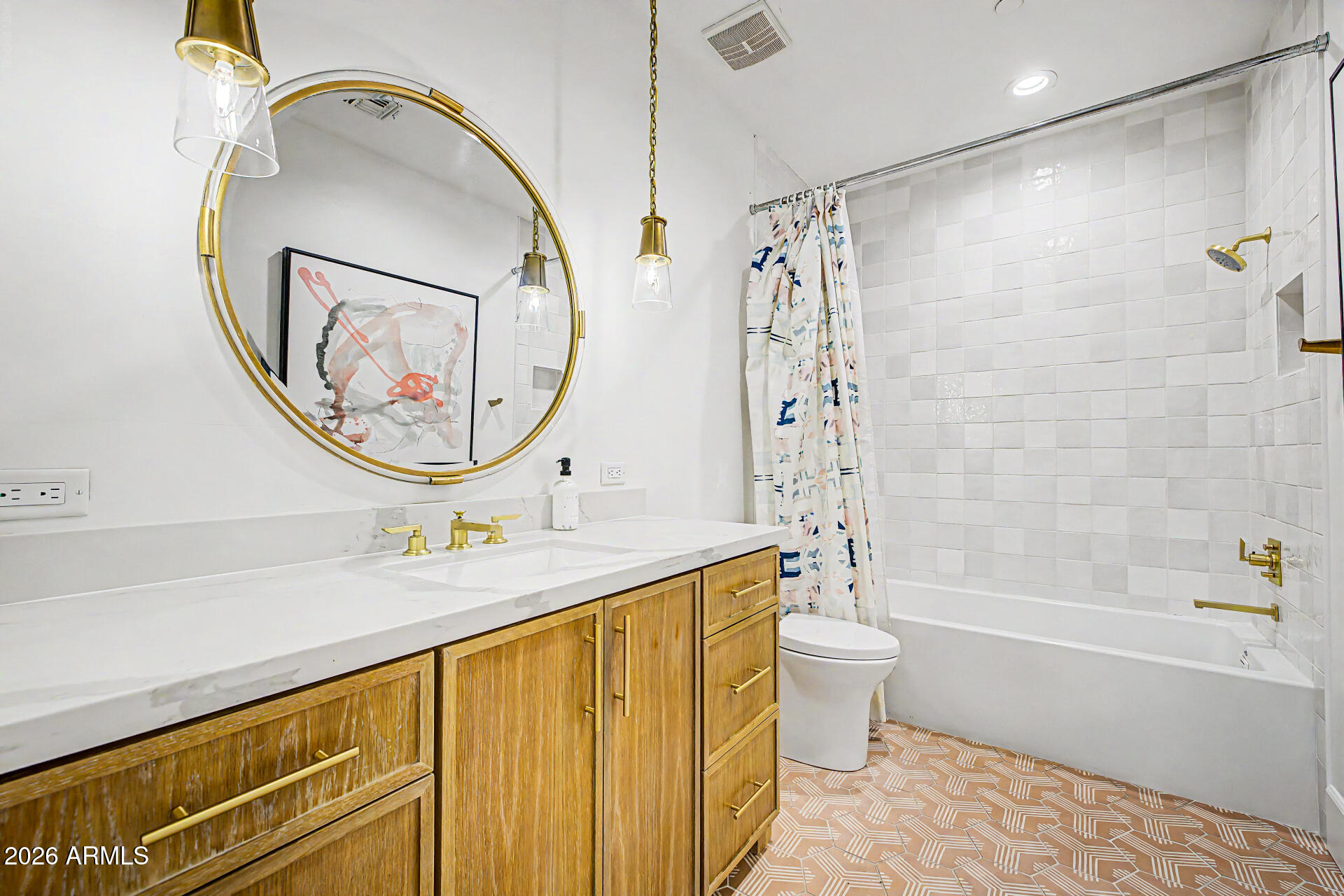DC RANCH - Residential