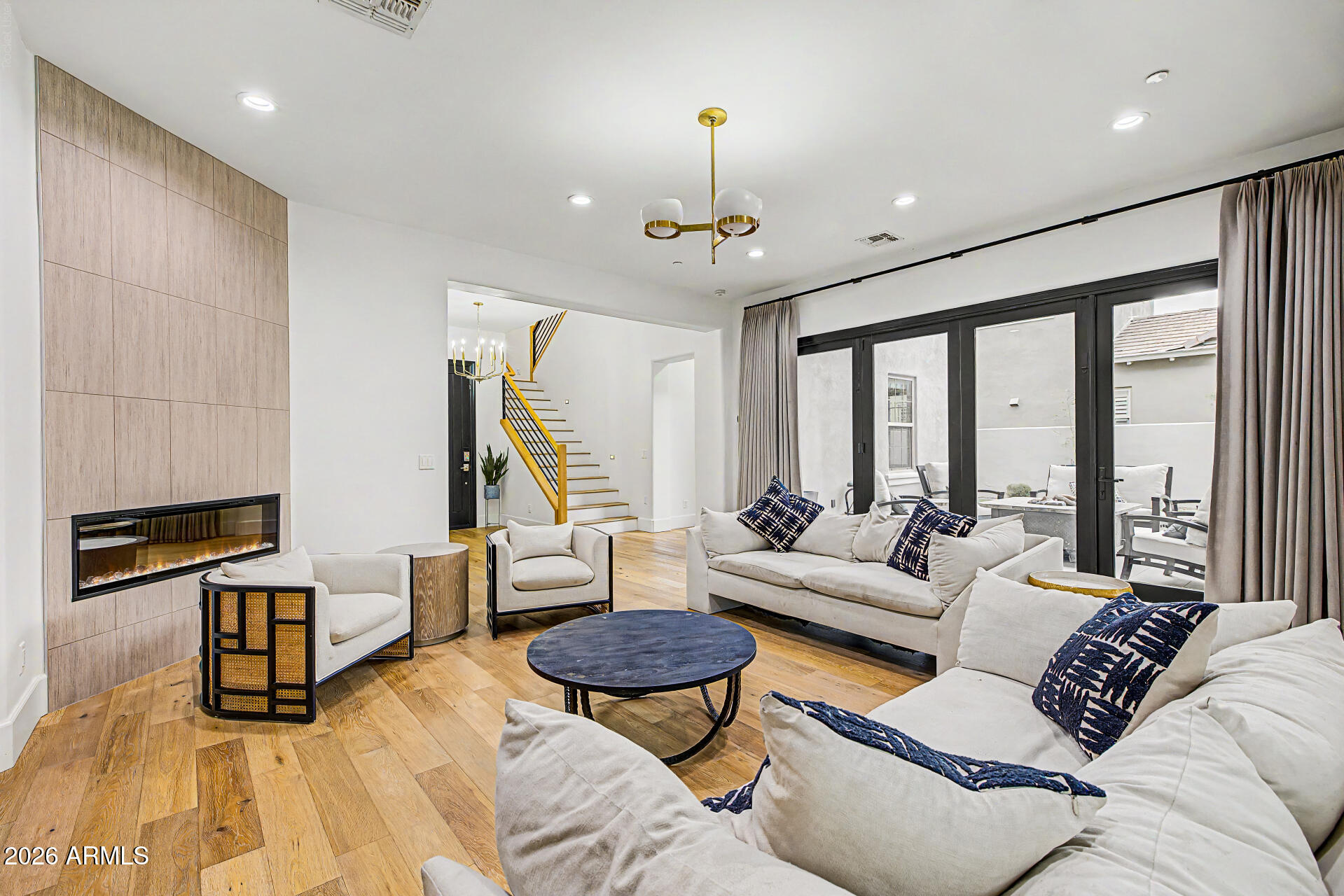 DC RANCH - Residential