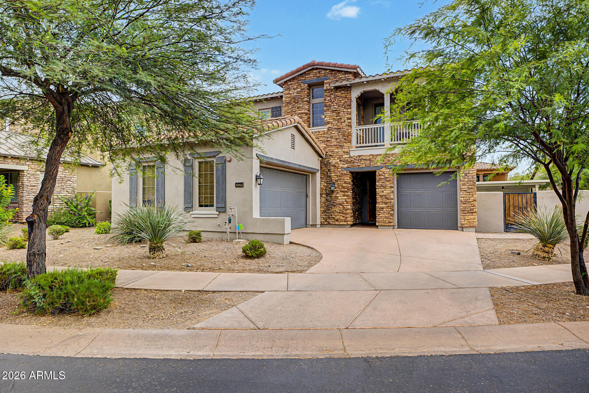 DC RANCH - Residential